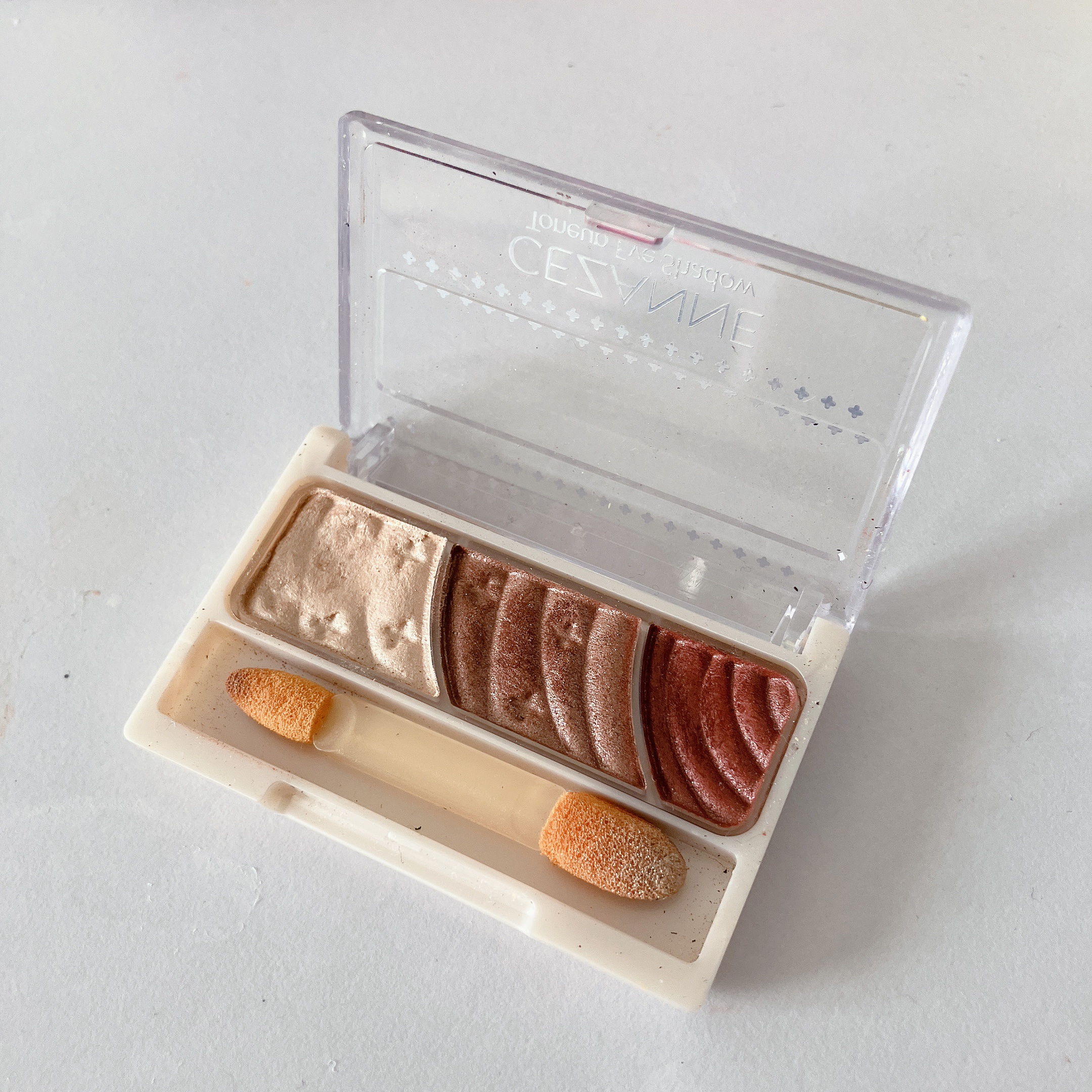 トーンアップアイシャドウ 07 レッドブラウン/CEZANNE/アイシャドウパレットを使ったクチコミ（3枚目）