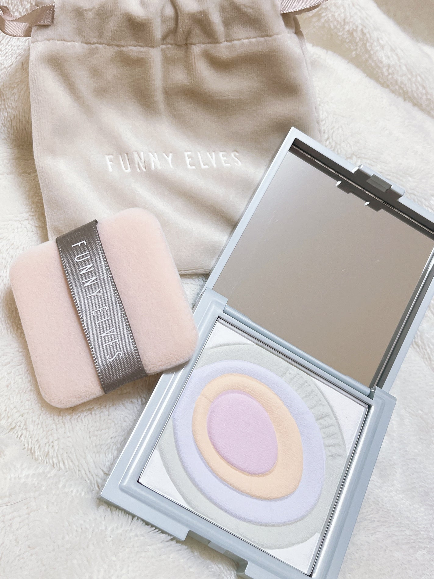 ネビュラ プレストパウダー/FUNNY ELVES方里/プレストパウダーを使ったクチコミ(2枚目)