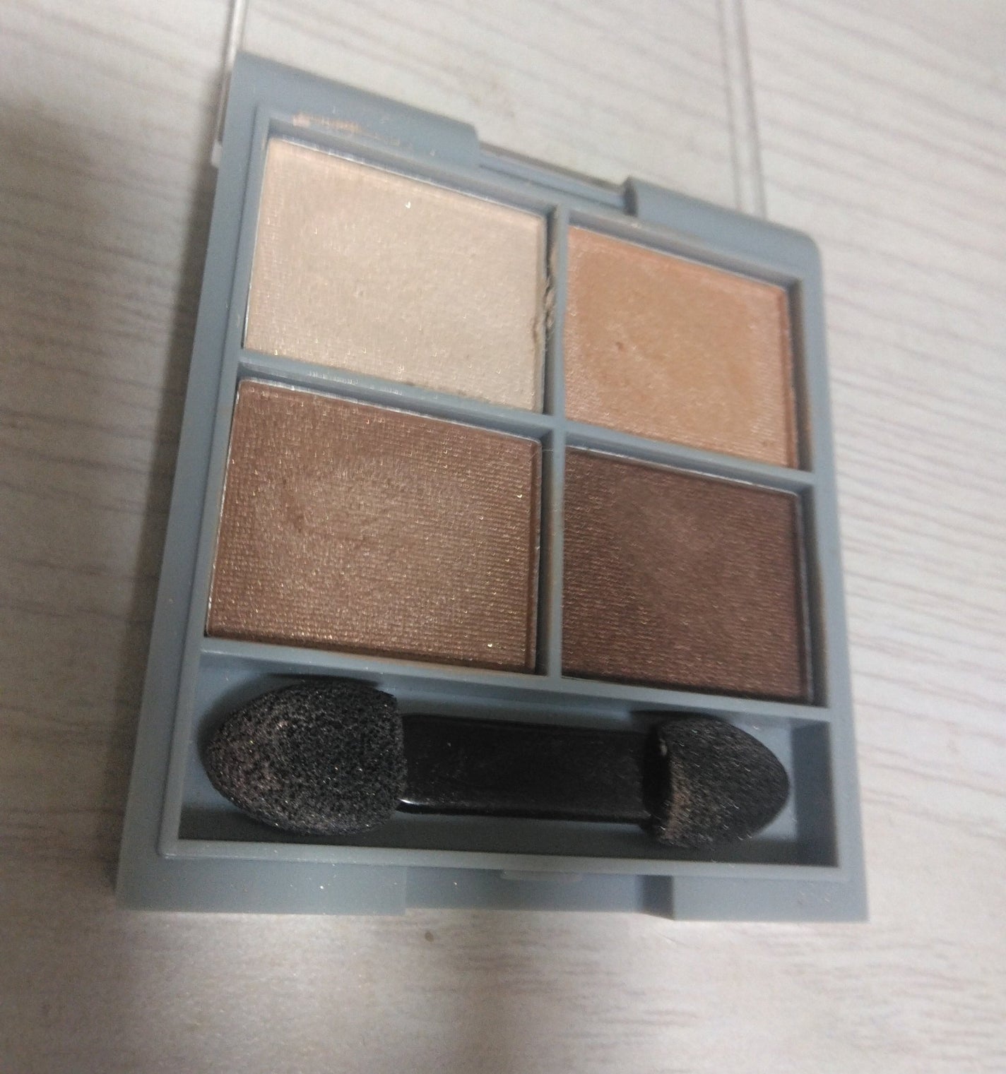 &. アイシャドウパレット/DAISO/アイシャドウパレットを使ったクチコミ(2枚目)