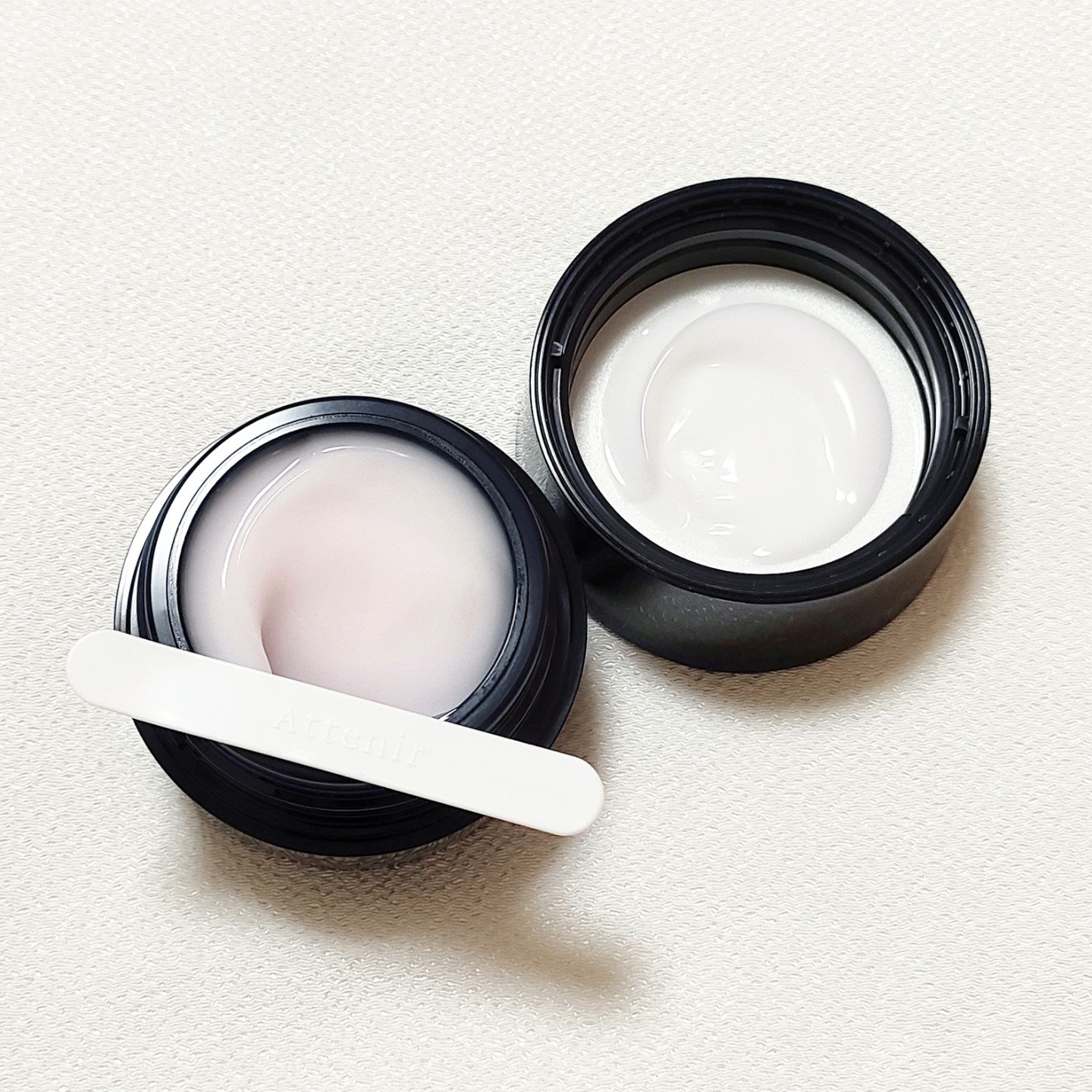 アテニア ミッドナイトモイスチャライザー/アテニア/フェイスクリームを使ったクチコミ（2枚目）