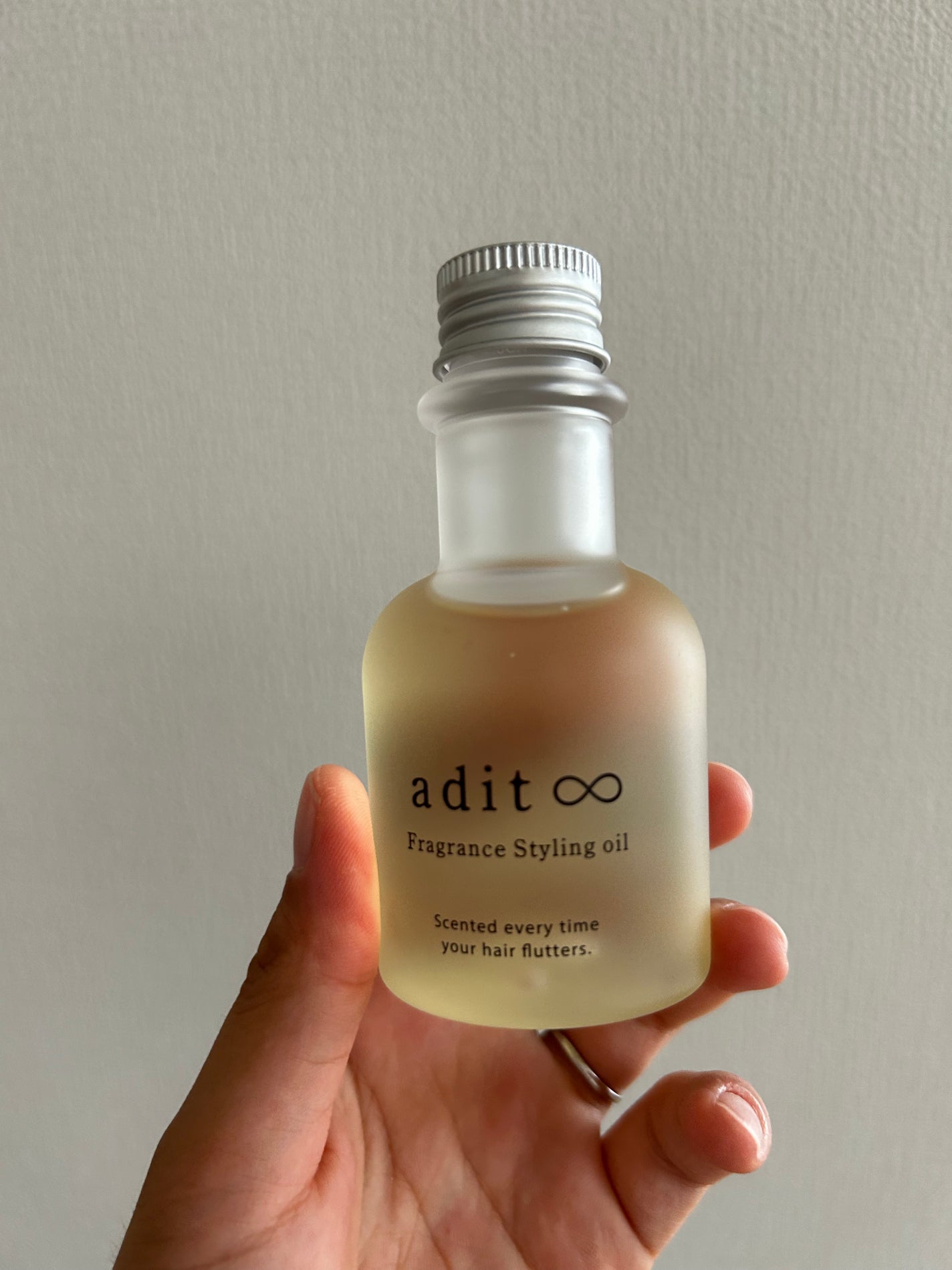 フレグランス スタイリングオイル/adit∞/ヘアオイルを使ったクチコミ(1枚目)