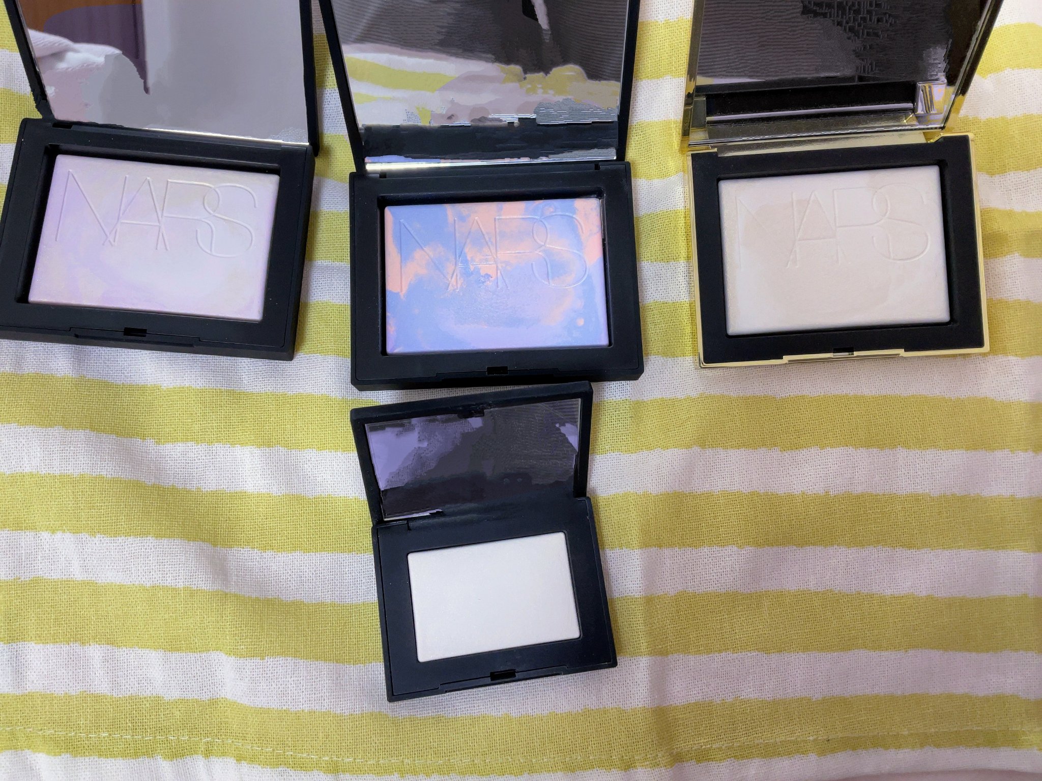 ライトリフレクティング プリズマティックパウダー/NARS/プレストパウダーを使ったクチコミ（1枚目）