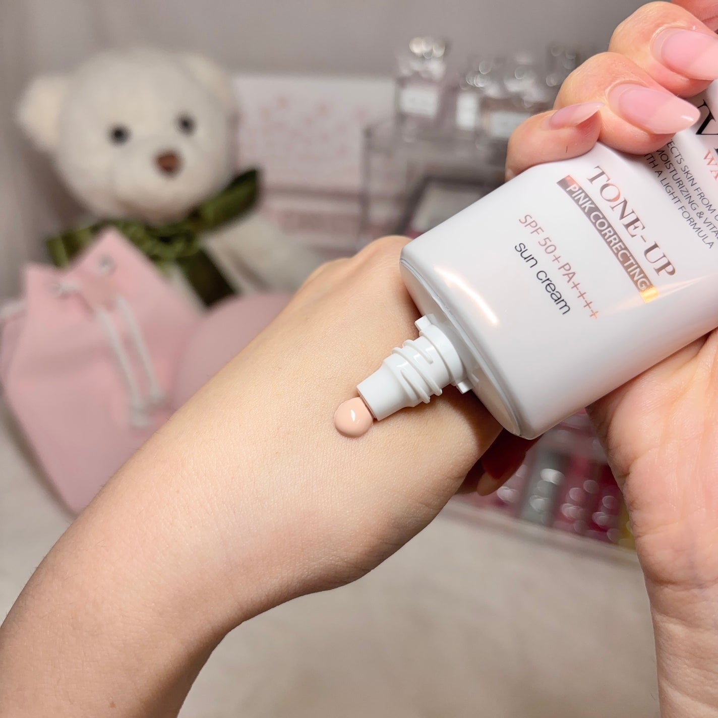 ウォータフルトーンアップサンクリーム/ダルバ/日焼け止めクリームを使ったクチコミ(2枚目)