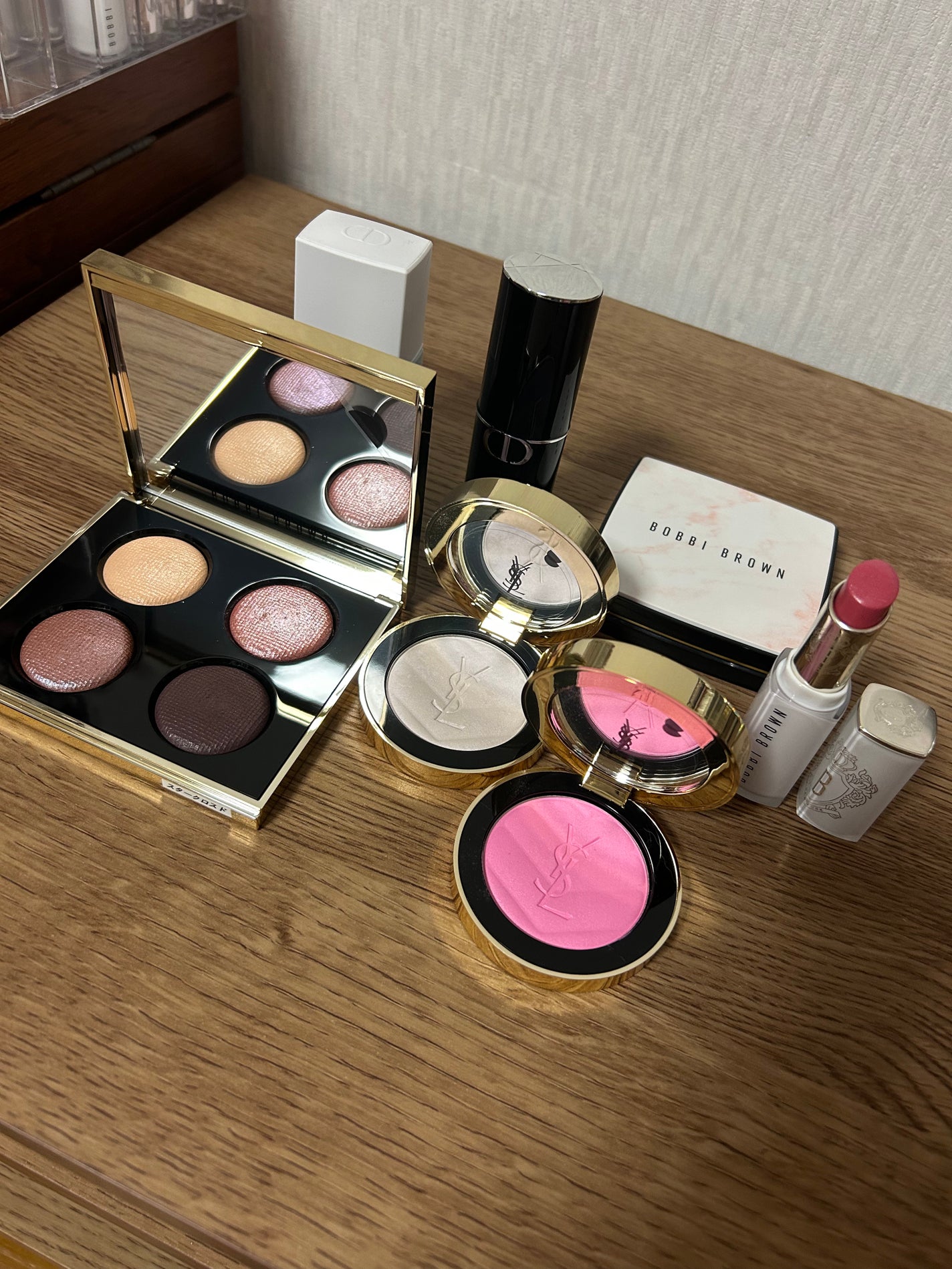 ディオールスキン フォーエヴァー スキン パーフェクト スティック/Dior/その他ファンデーションを使ったクチコミ(2枚目)