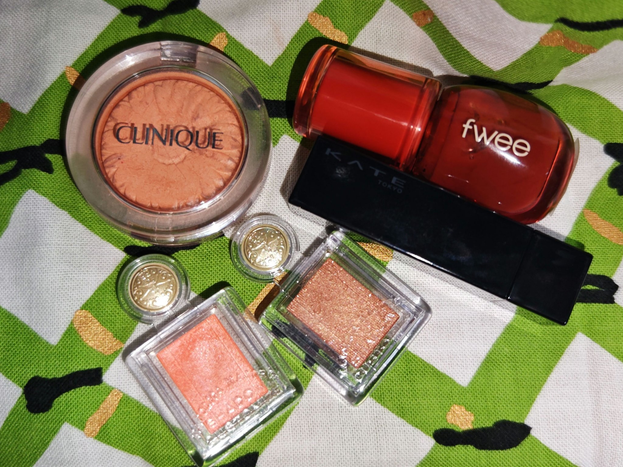 フィー 3Dボリューミンググロス/fwee/リップグロスを使ったクチコミ（1枚目）