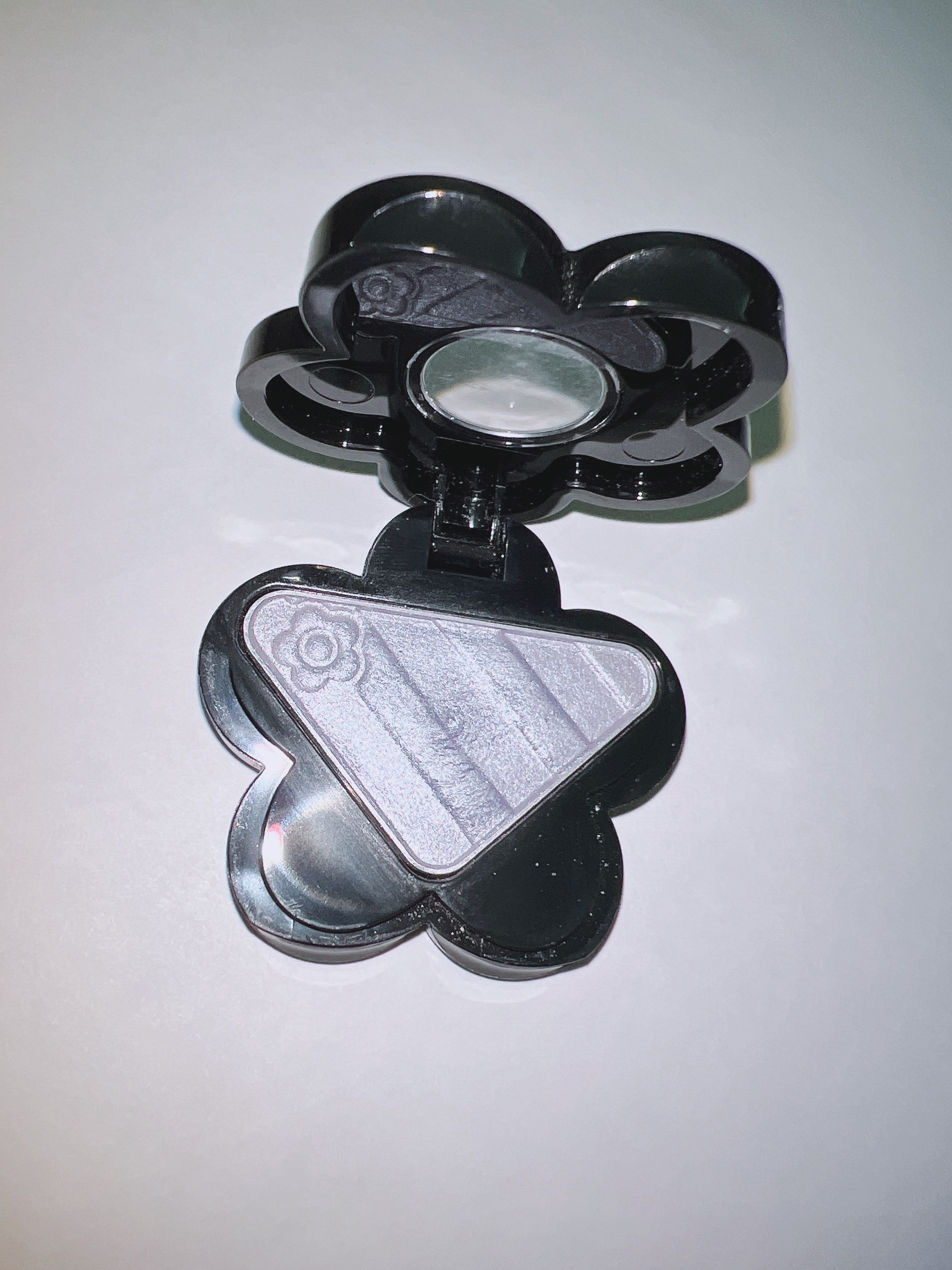 アイオープナー 024 (ME)/MARY QUANT/単色アイシャドウを使ったクチコミ（2枚目）