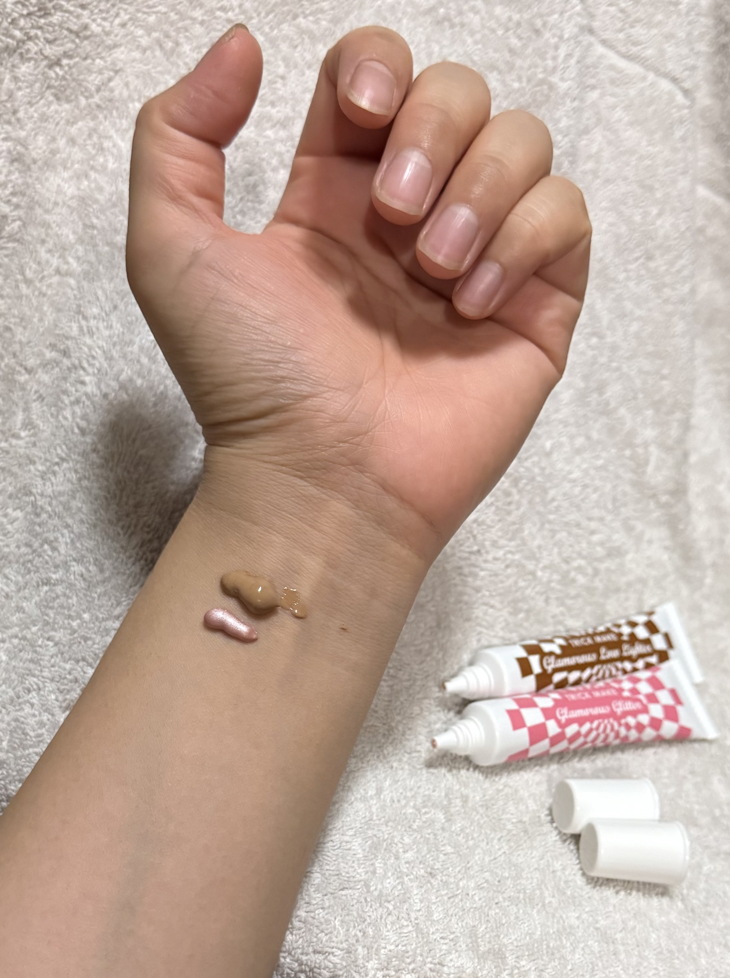 トリックメイク グラマラスグリッター&ローライダー/エルシーラブコスメ/ボディクリームを使ったクチコミ（3枚目）