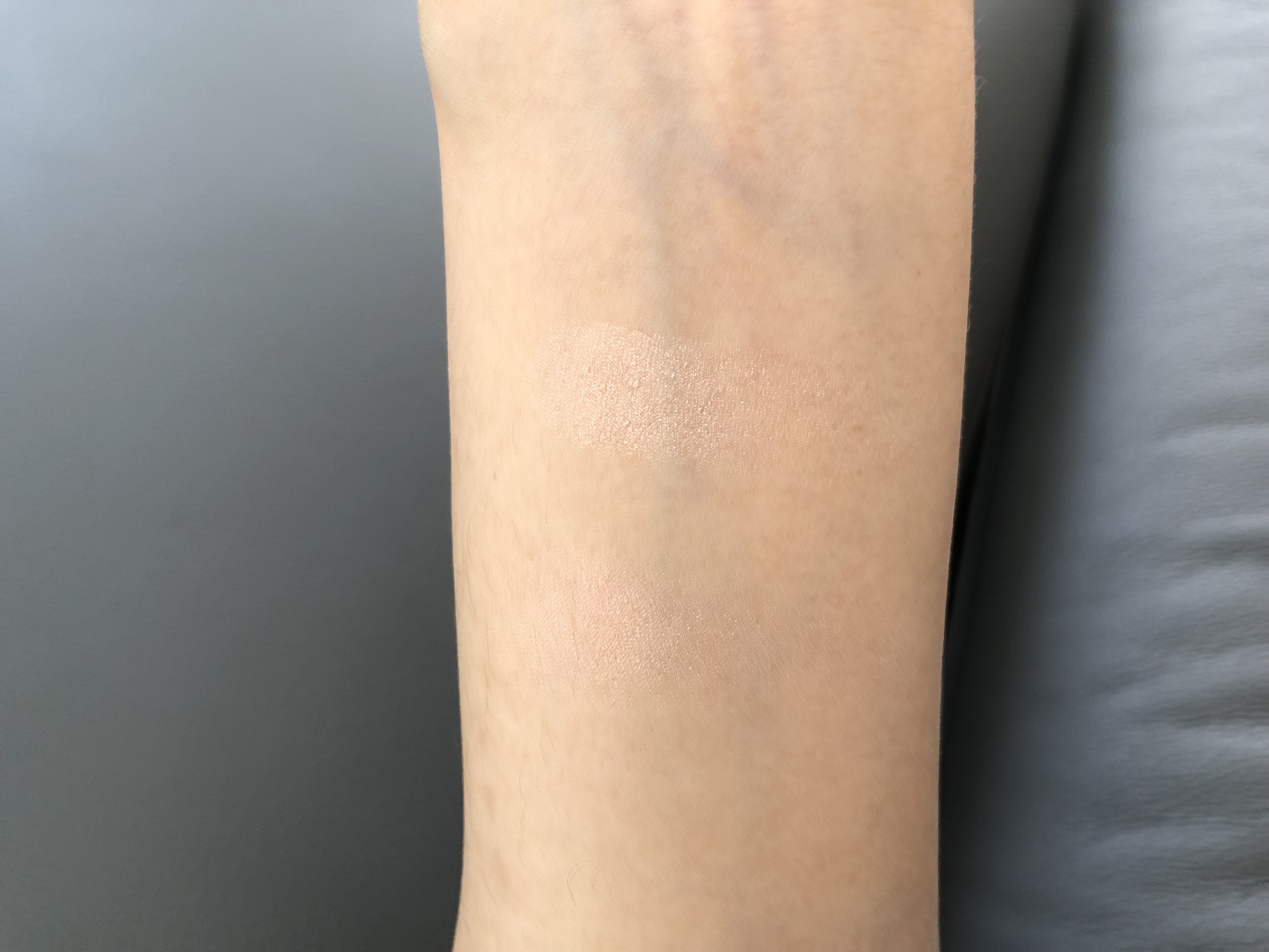 ハイライター Pitch Moon/Glint/パウダーハイライトを使ったクチコミ（1枚目）