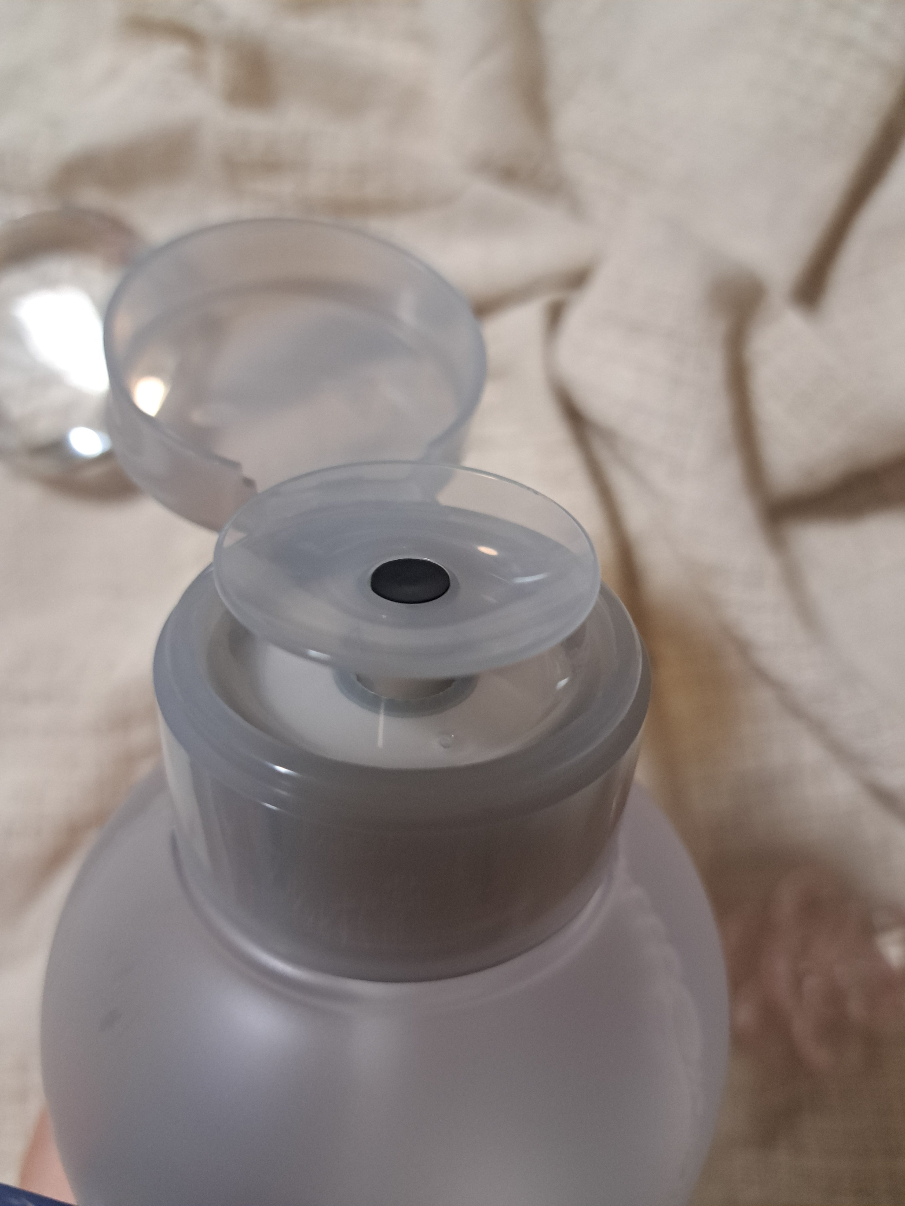 モイストボタニカル ミセラークレンジングR/unlabel/クレンジングウォーターを使ったクチコミ（3枚目）