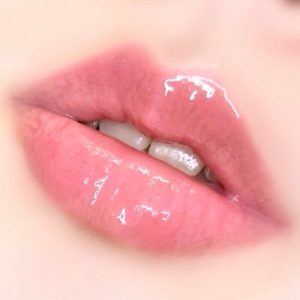 フィー 3Dボリューミンググロス/fwee/リップグロスを使ったクチコミ(5枚目)