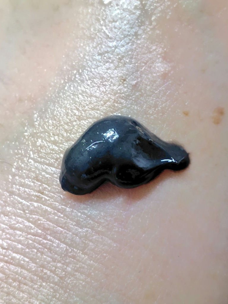 ブラック フレッシュ フォーミング マッド/shu uemura/洗顔フォームを使ったクチコミ（2枚目）