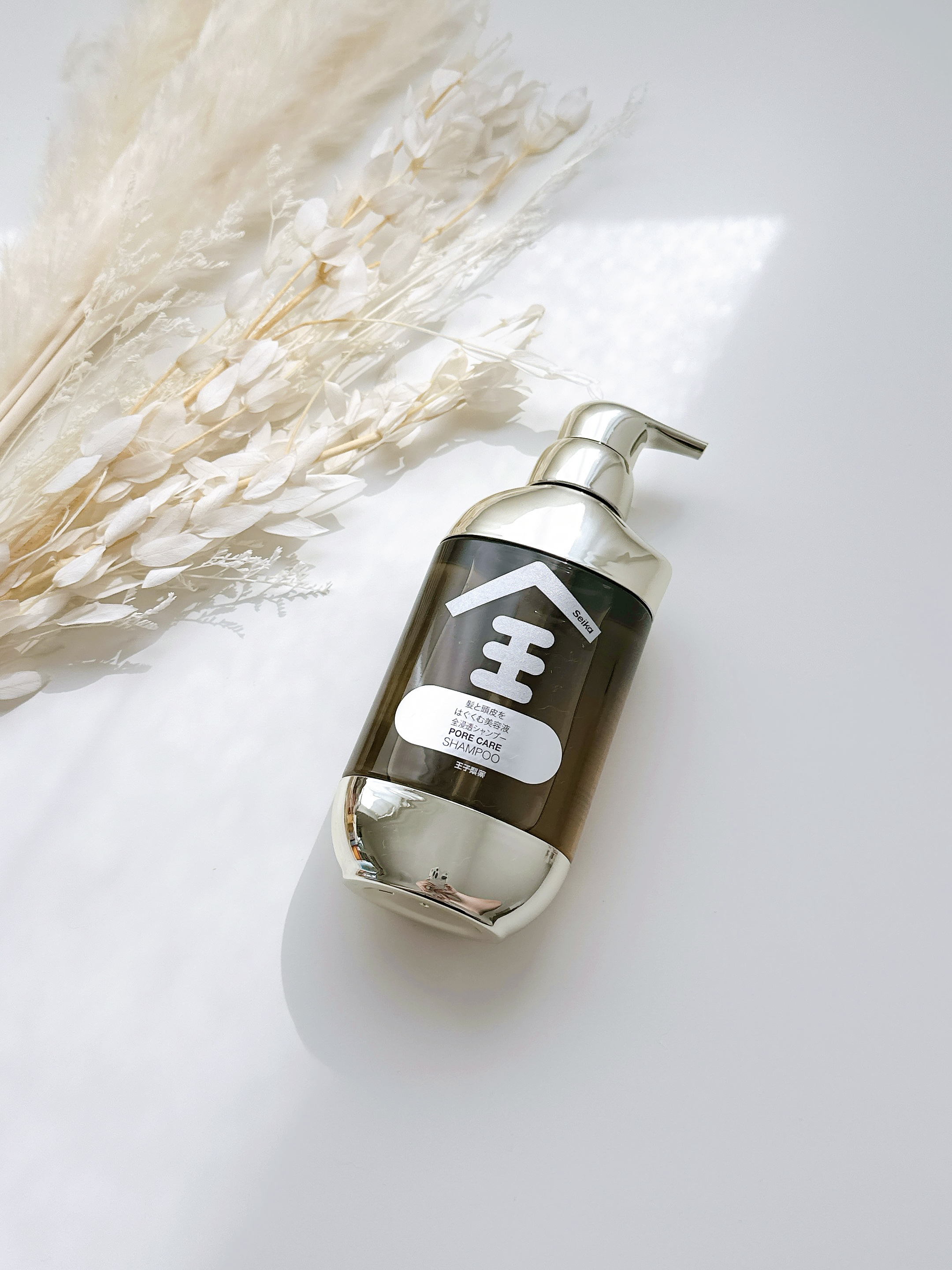 ⋆⸜ 足すより満たす　全浸透シャンプー ⸝⋆
SEIKA 全 シャンプー SEIKA 
PORE CARE SHAMPOO🧴🫧

日本人の洗髪習慣に
アプローチしたシャンプー誕生✦
“整う”って、こういう香り

就寝中に髪の内部までうる