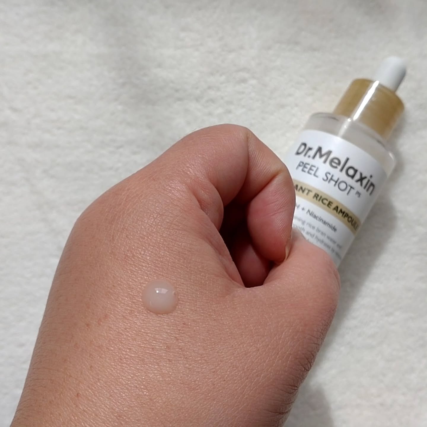 白米ピールショットゴマージュアンプル/Dr.Melaxin/美容液を使ったクチコミ（3枚目）