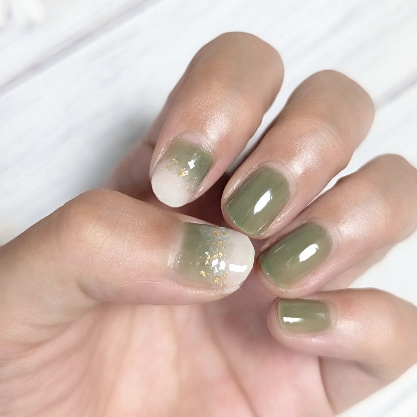 カラフルネイルズ/キャンメイク/マニキュアを使ったクチコミ(4枚目)