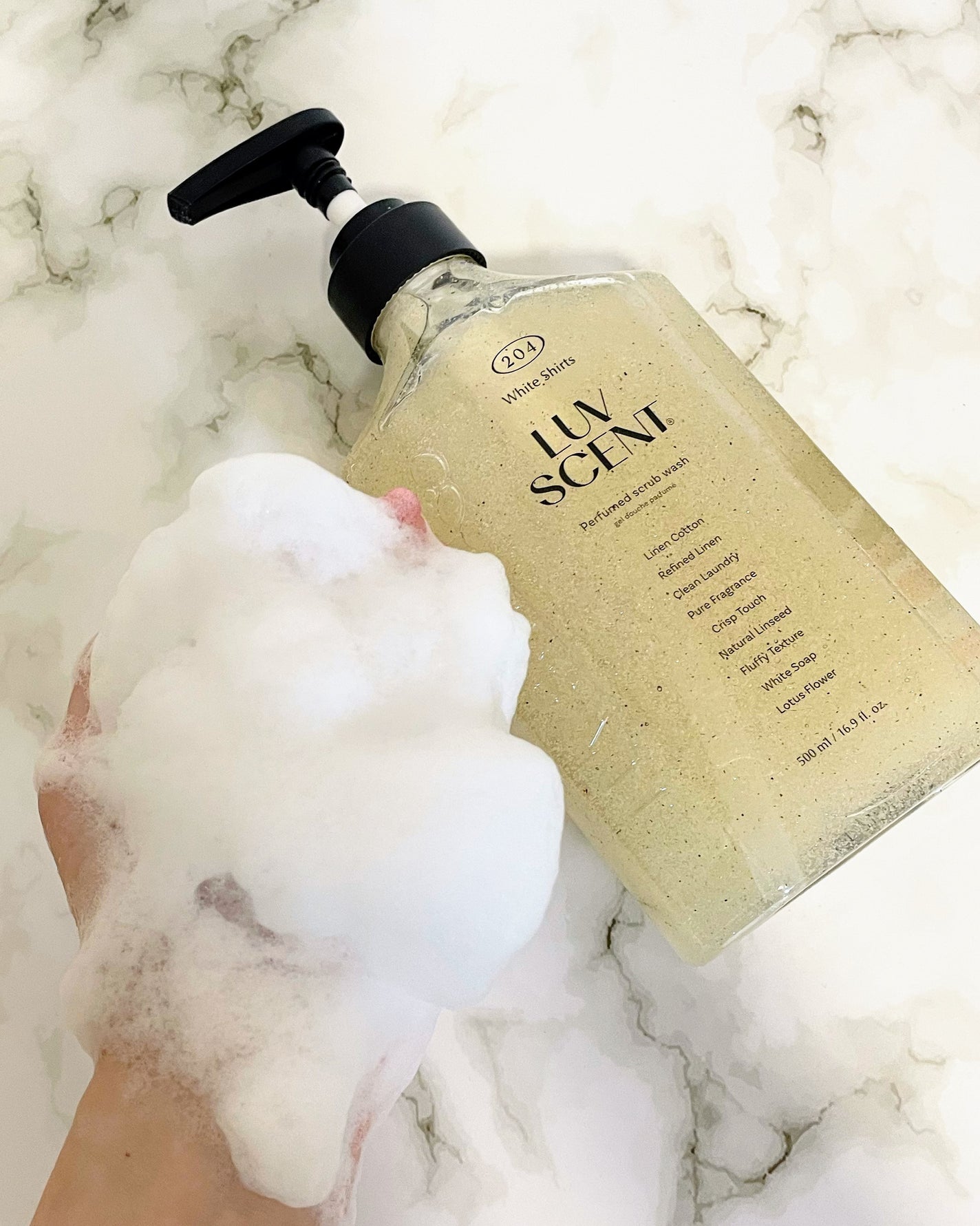 パフュームスクラブボディウォッシュ/LUV SCENT/ボディソープを使ったクチコミ(3枚目)