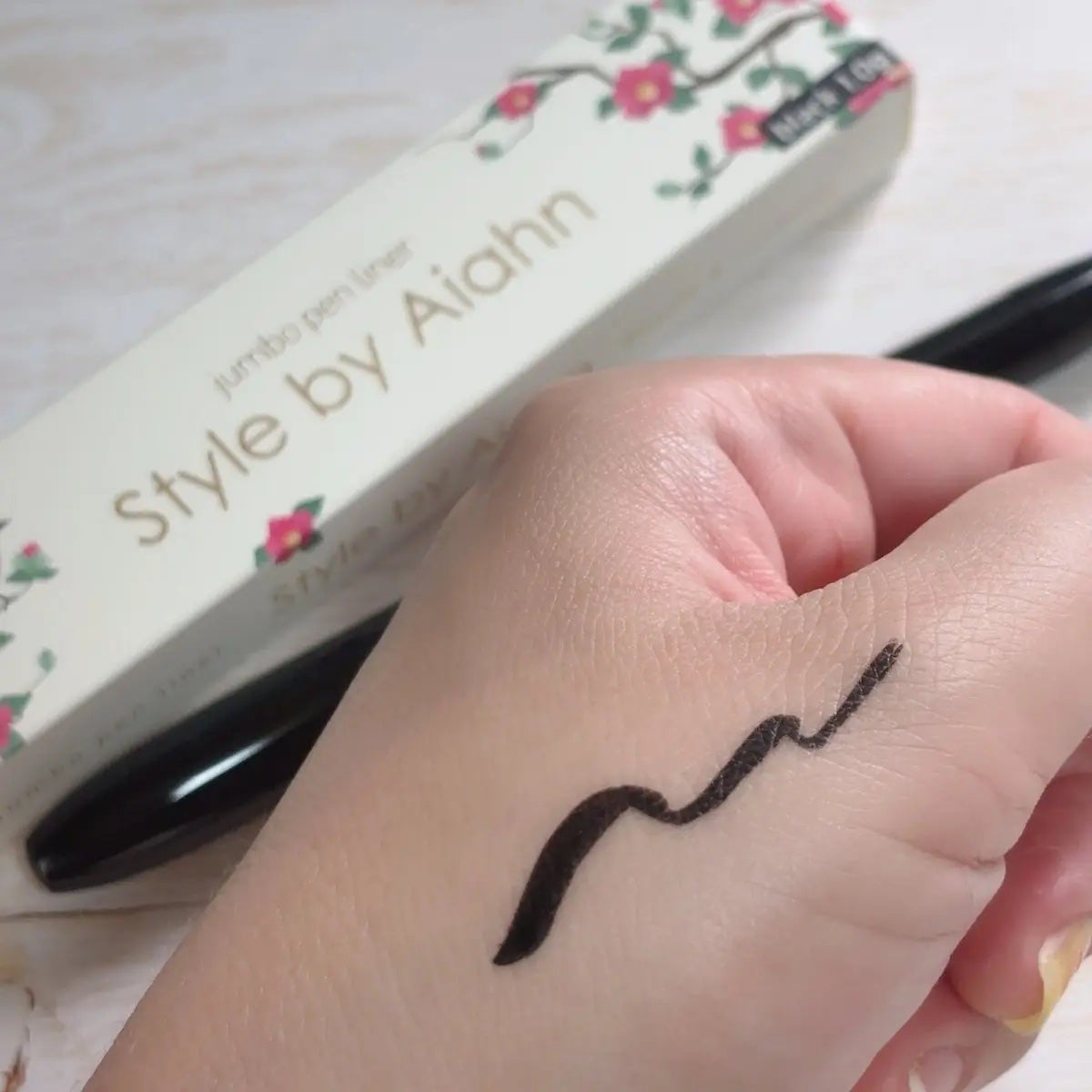 Jumbo pen liner/Style by Aiahn/ペンシルアイライナーを使ったクチコミ(3枚目)