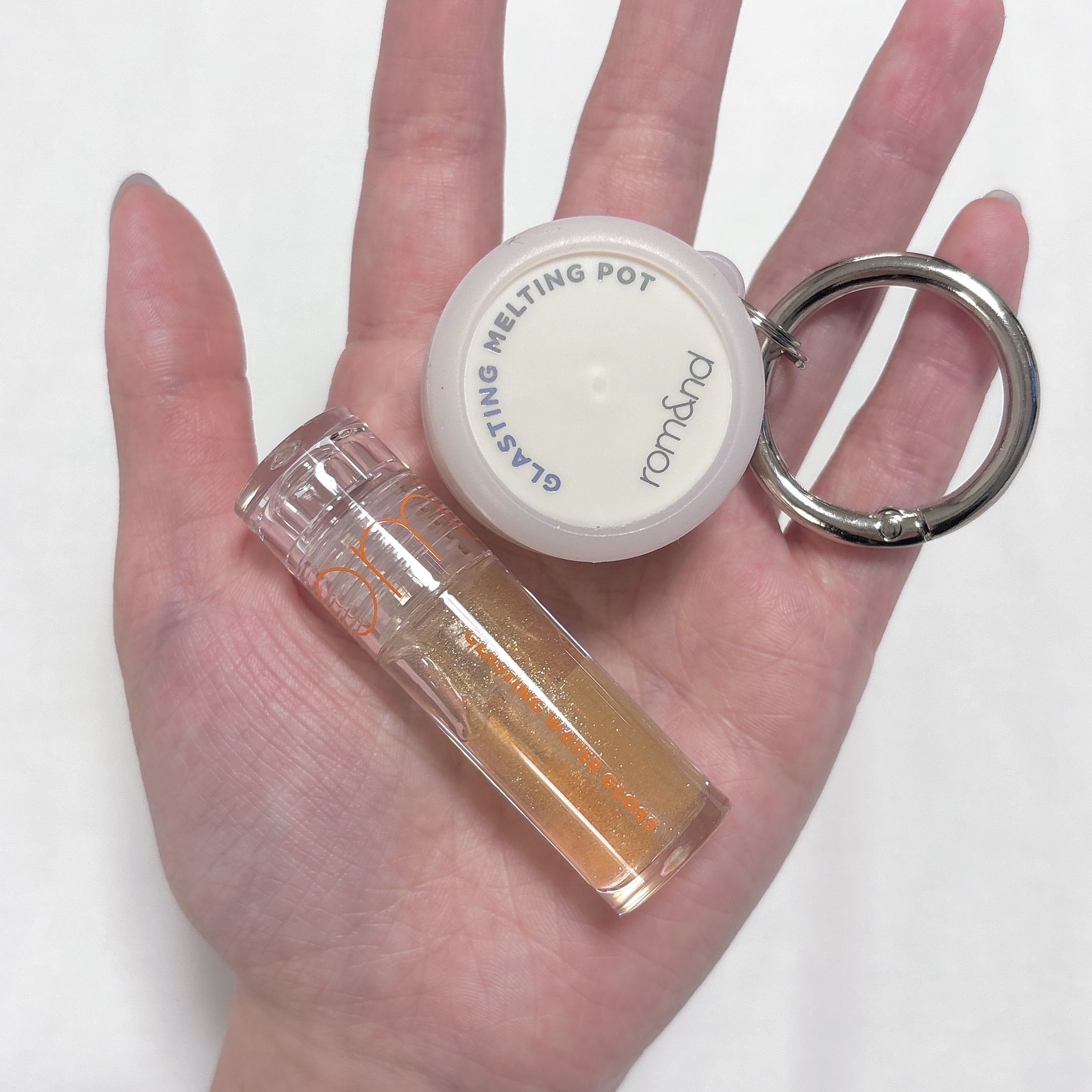 グラスティングウォーターグロス/rom&nd/リップグロスを使ったクチコミ（3枚目）