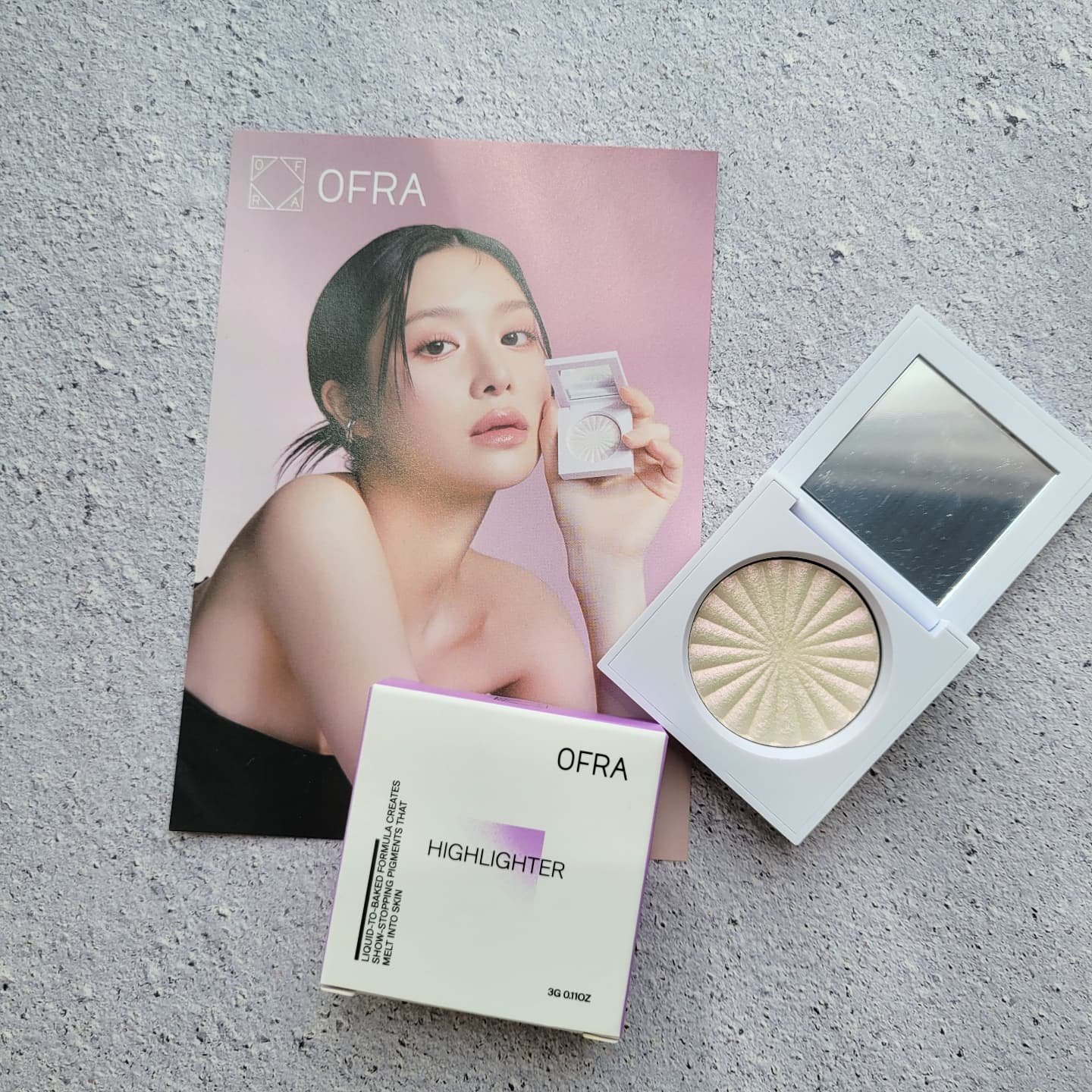 OFRA mini Highlighter/Ofra Cosmetics/パウダーハイライトを使ったクチコミ（1枚目）