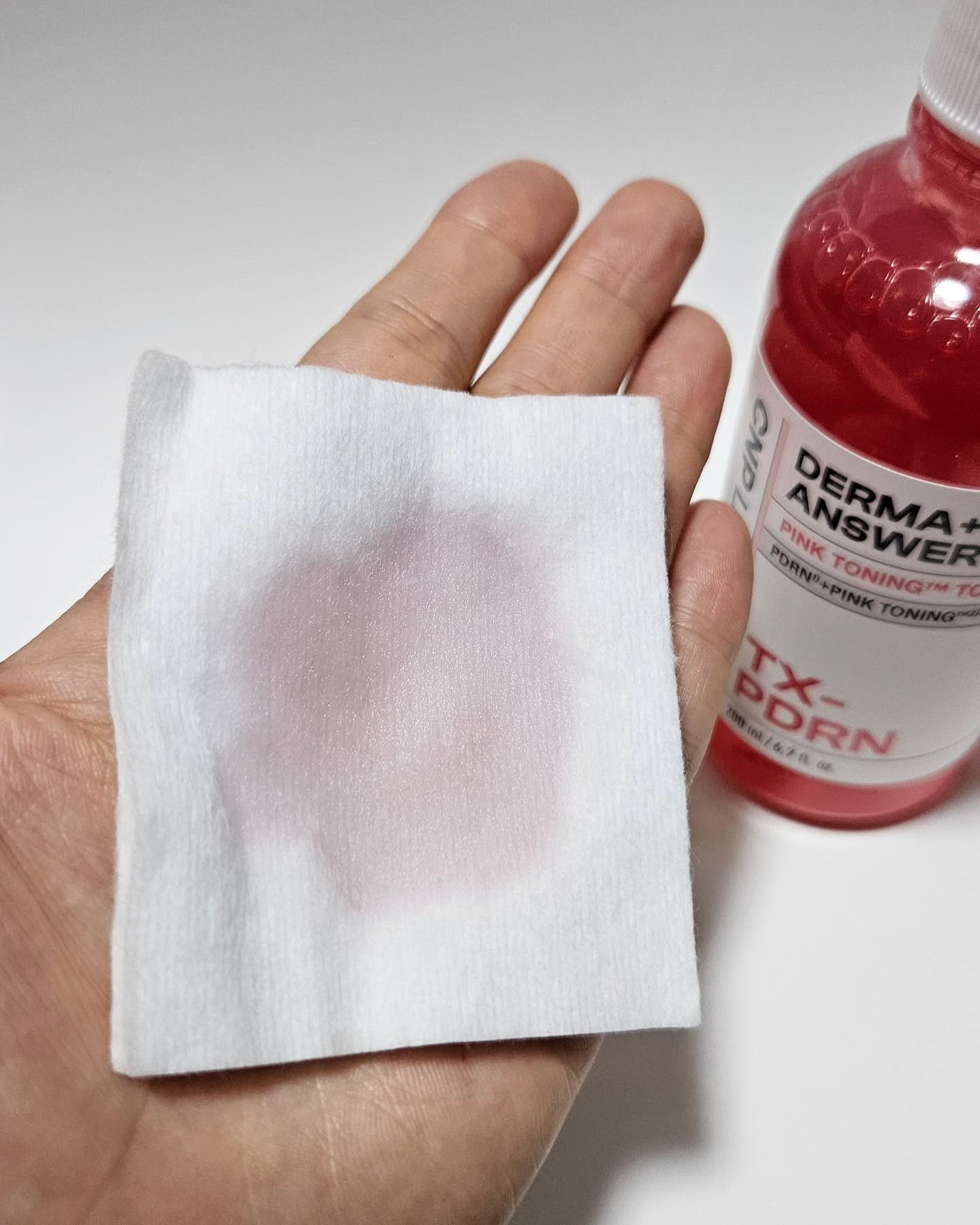 ダーマアンサーピンクトーニングトナー/CNP Laboratory/化粧水を使ったクチコミ（3枚目）