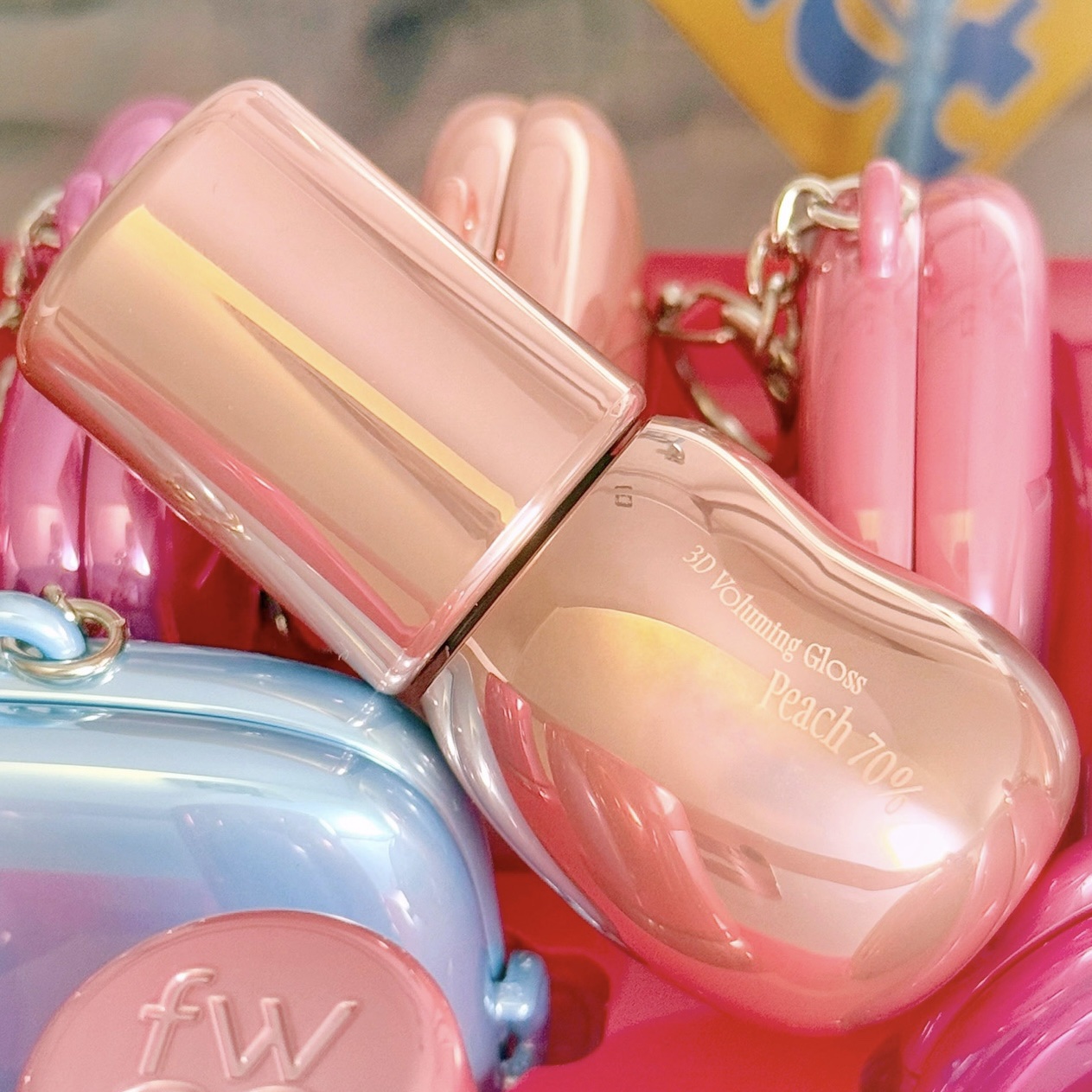 フィー 3Dボリューミンググロス/fwee/リップグロスを使ったクチコミ（2枚目）