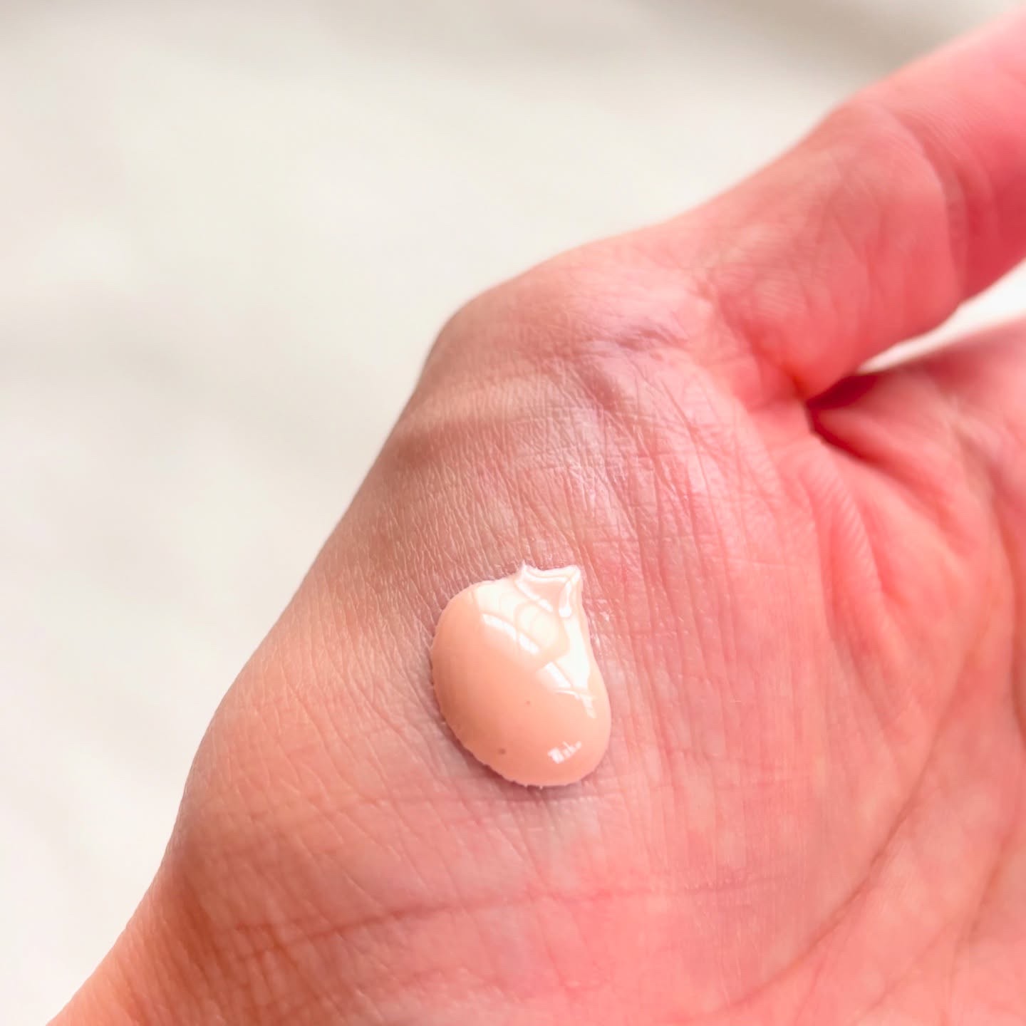 ウォータフルトーンアップサンクリーム/ダルバ/日焼け止めクリームを使ったクチコミ（2枚目）