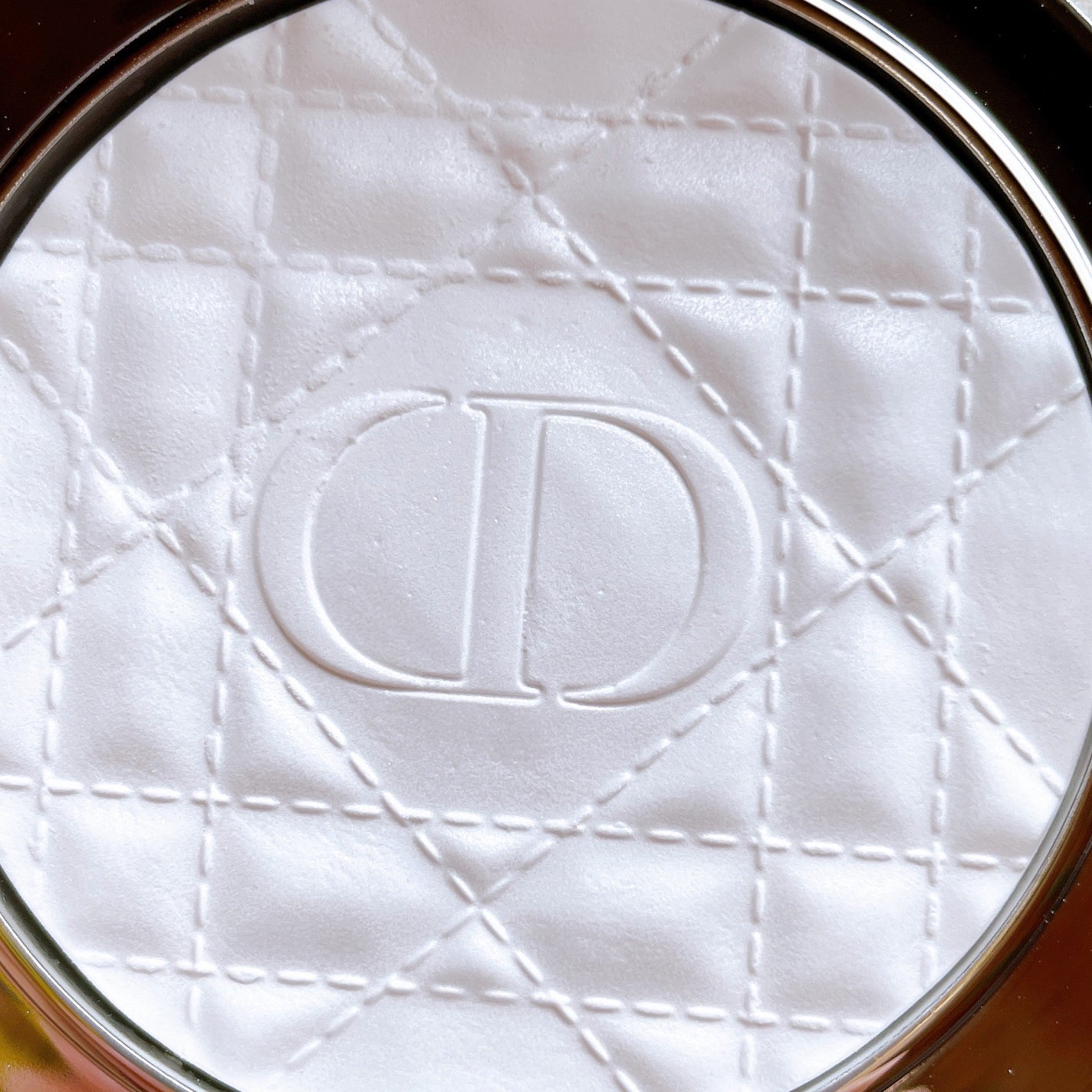 佐藤。フォロバ◎ on LIPS 「先行発売でGET👍新作の透明感フィルターパウダー❤︎︎︎︎┈┈..」(2枚目)