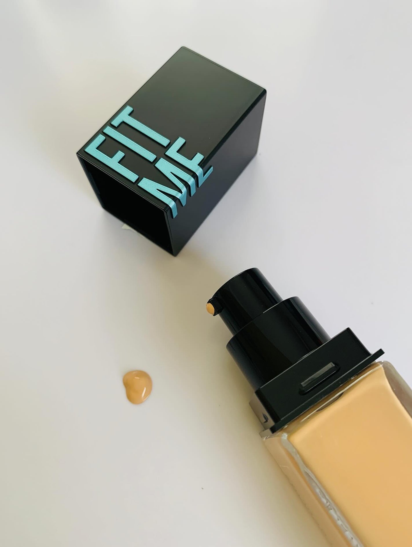 フィットミー リキッドファンデーション R/MAYBELLINE NEW YORK/リキッドファンデーションを使ったクチコミ(2枚目)