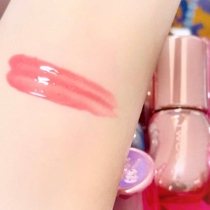 フィー 3Dボリューミンググロス/fwee/リップグロスを使ったクチコミ(4枚目)