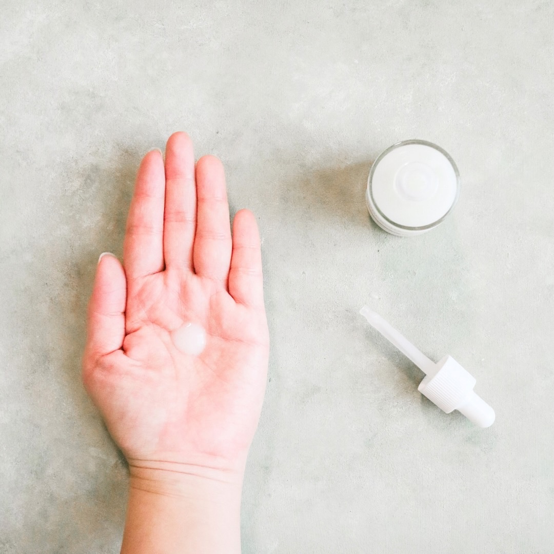 キュアソナセラム ラディエンスグローセラム/CURESONA/美容液を使ったクチコミ（3枚目）