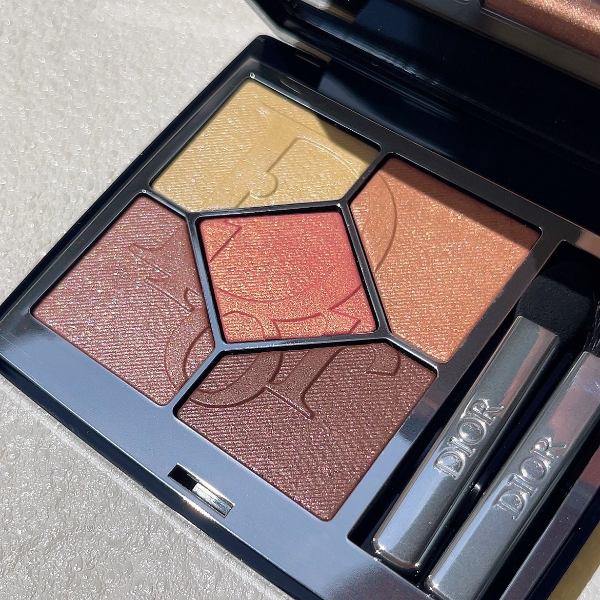 ディオールショウ サンク クルール/Dior/アイシャドウを使ったクチコミ（3枚目）