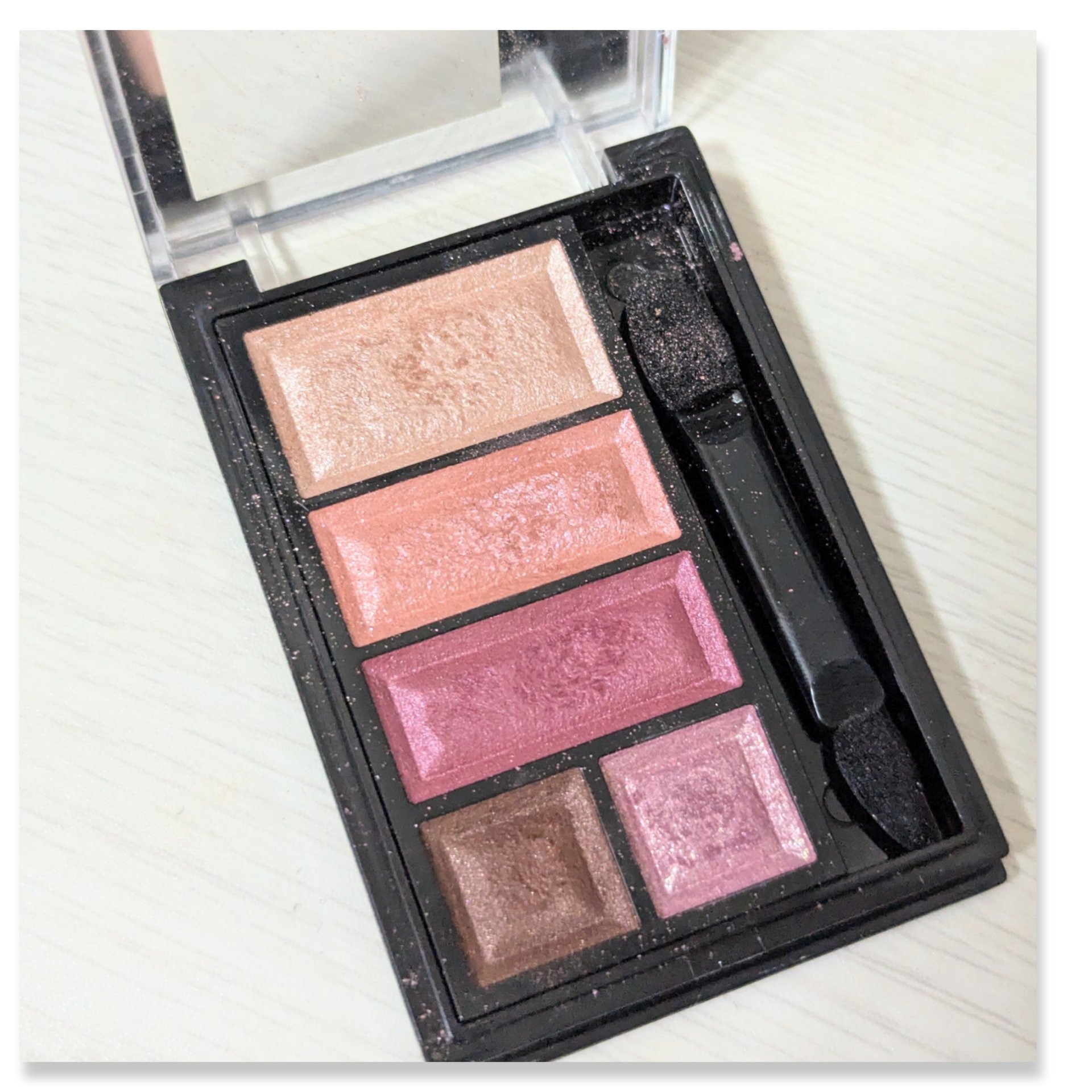 ショコラスウィート アイズ/リンメル ロンドン/アイシャドウパレットを使ったクチコミ（3枚目）