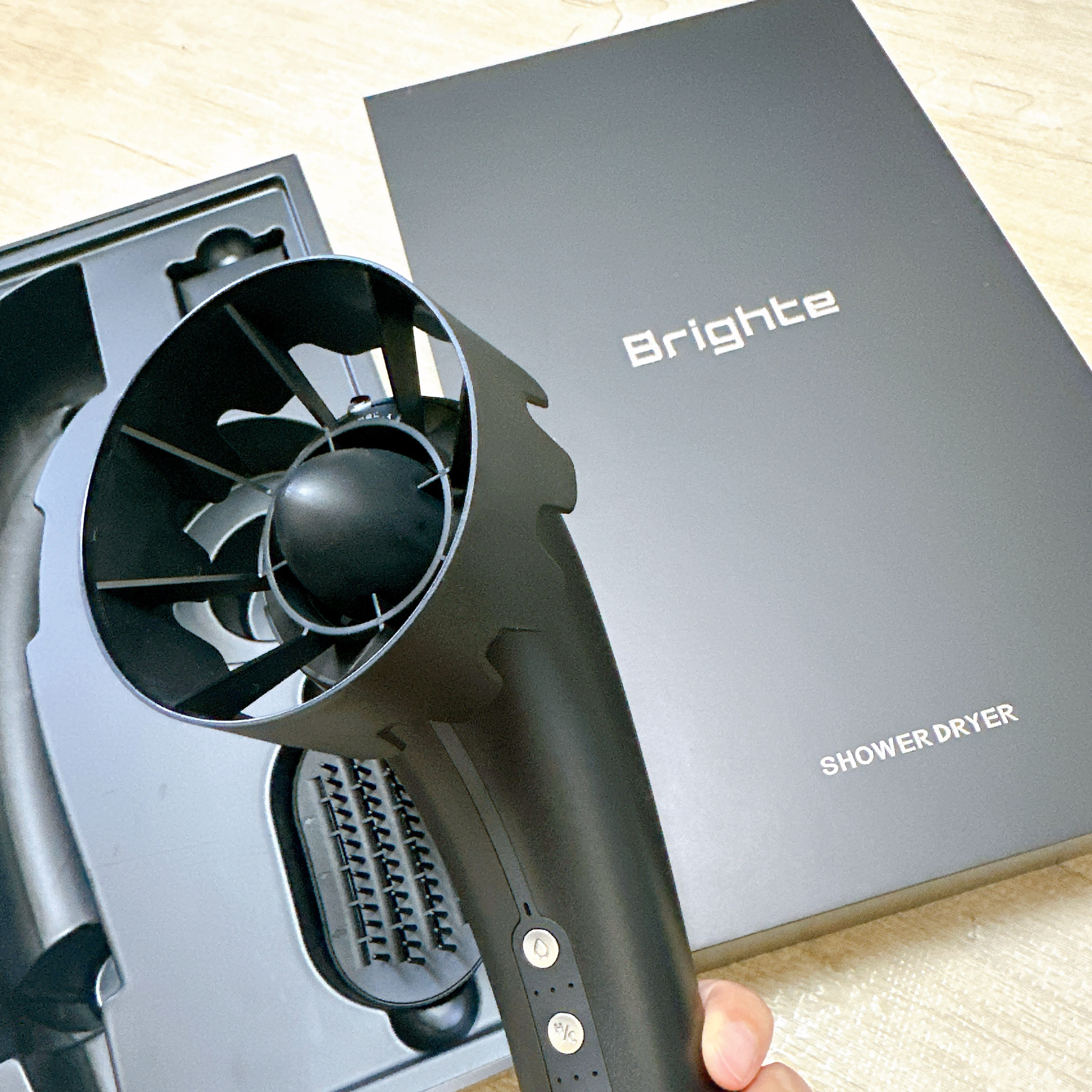 SHOWER DRYER/Brighte/ドライヤーを使ったクチコミ（3枚目）
