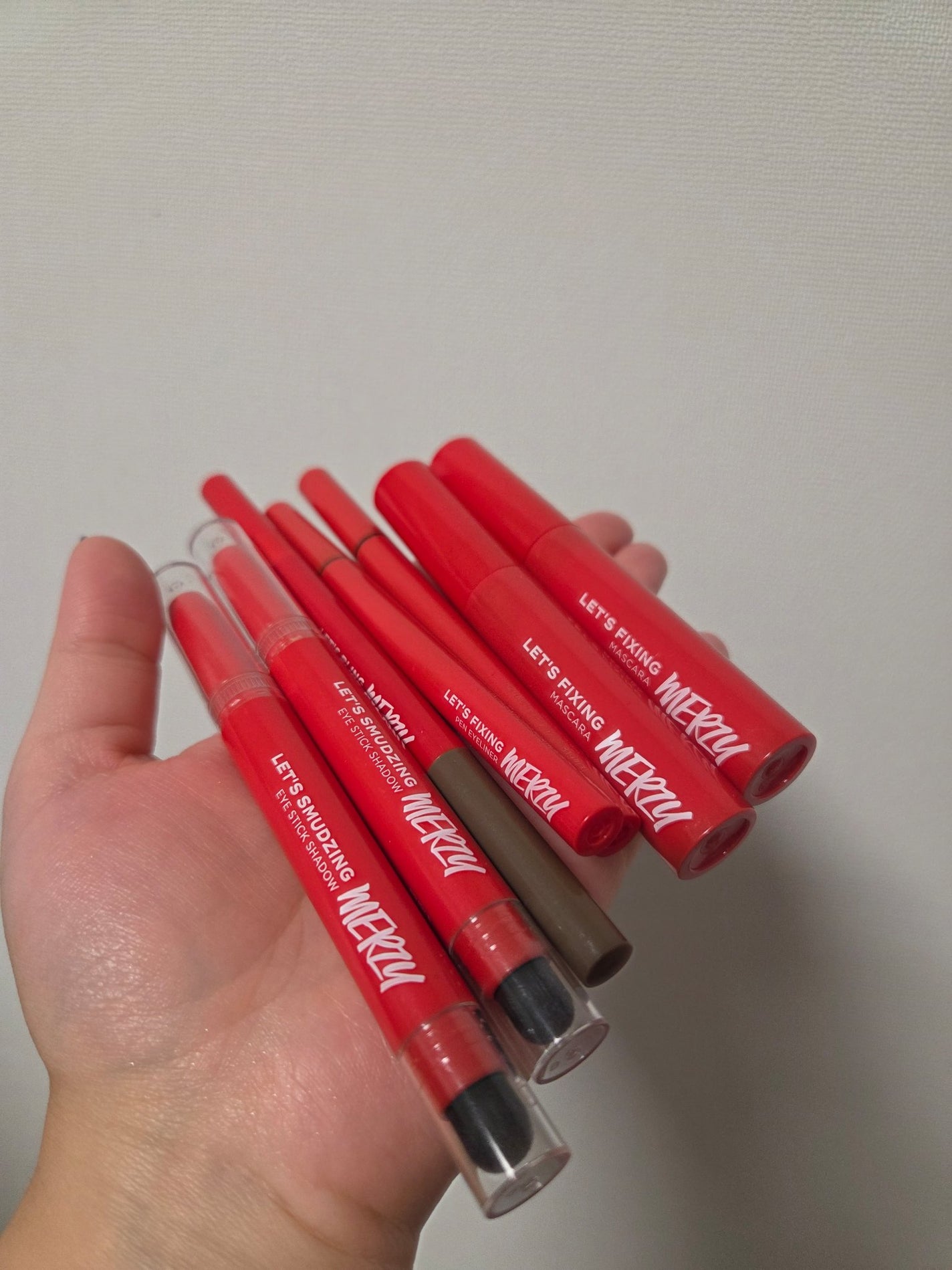 レッツスマッジングアイスティックシャドウ/MERZY/スティックアイシャドウを使ったクチコミ(1枚目)