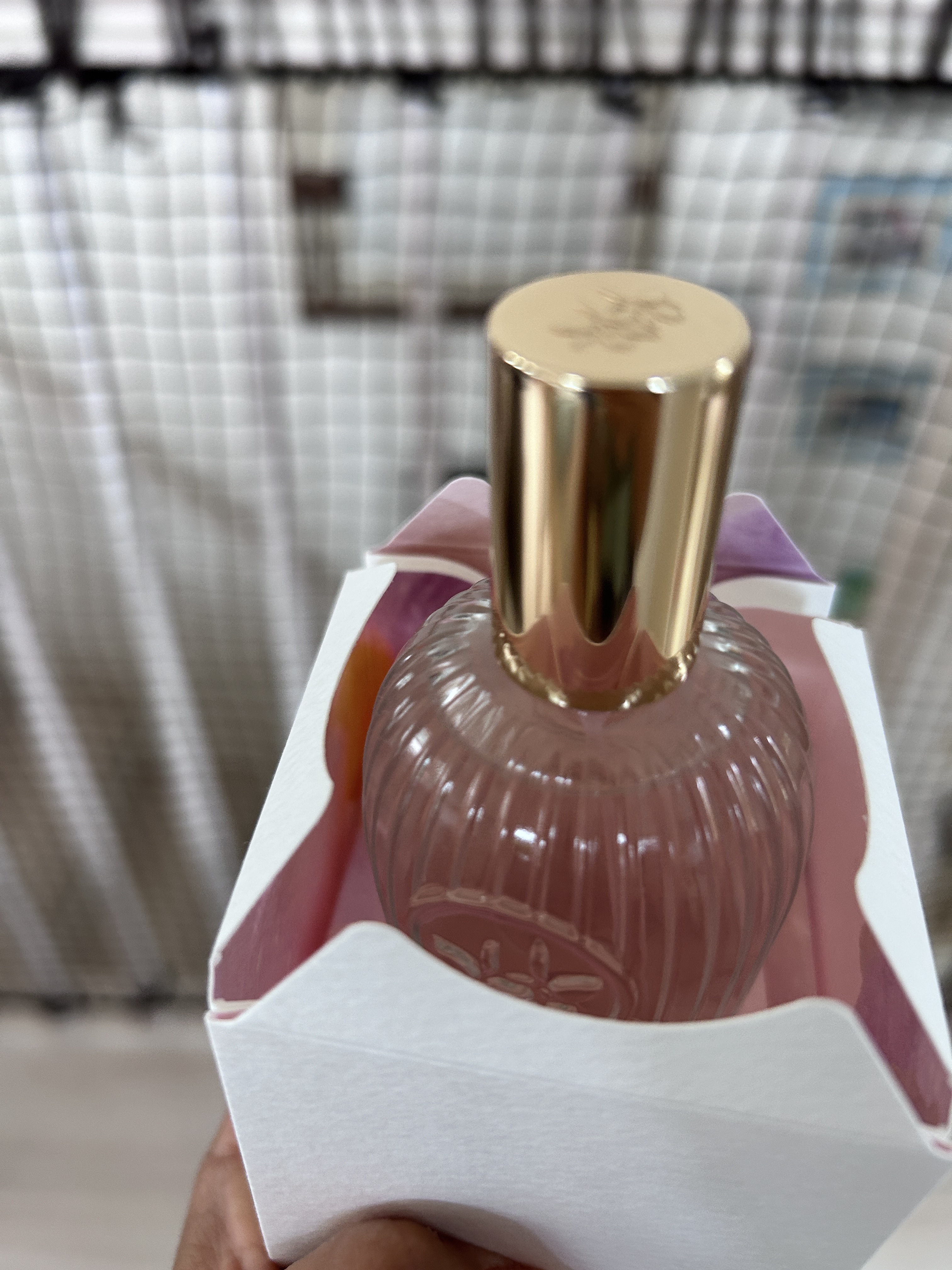 ロウレンス　パルファム　マベルフルール/ロウレンス /香水(レディース)を使ったクチコミ（2枚目）