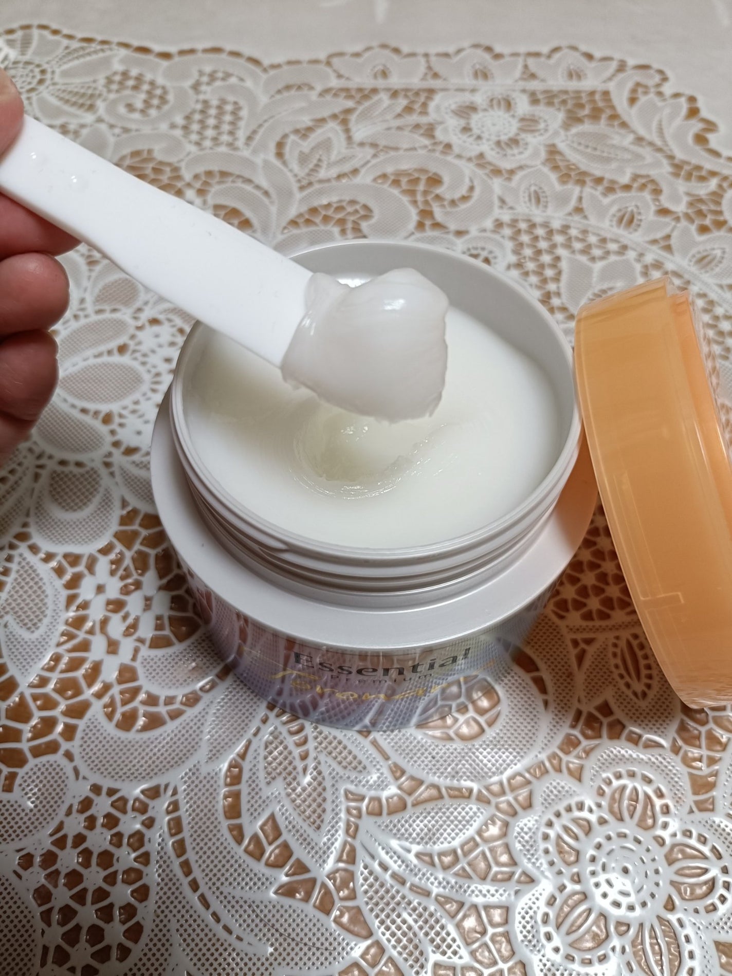 エッセンシャルプレミアム とろ生ヘアマスク/エッセンシャル/ヘアマスク・ヘアパックを使ったクチコミ(2枚目)