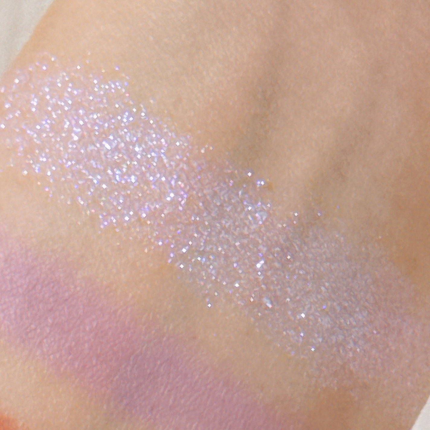 蝶影流光アイシャドウパレット/花西子/アイシャドウパレットを使ったクチコミ(7枚目)