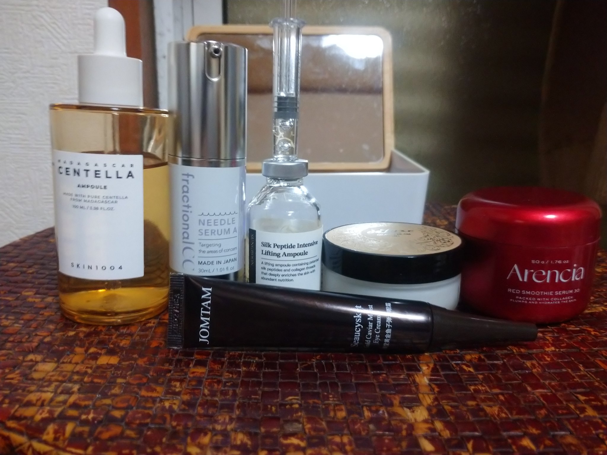 黄金キャビアアイクリーム/JOMTAM/アイケア・アイクリームを使ったクチコミ（2枚目）