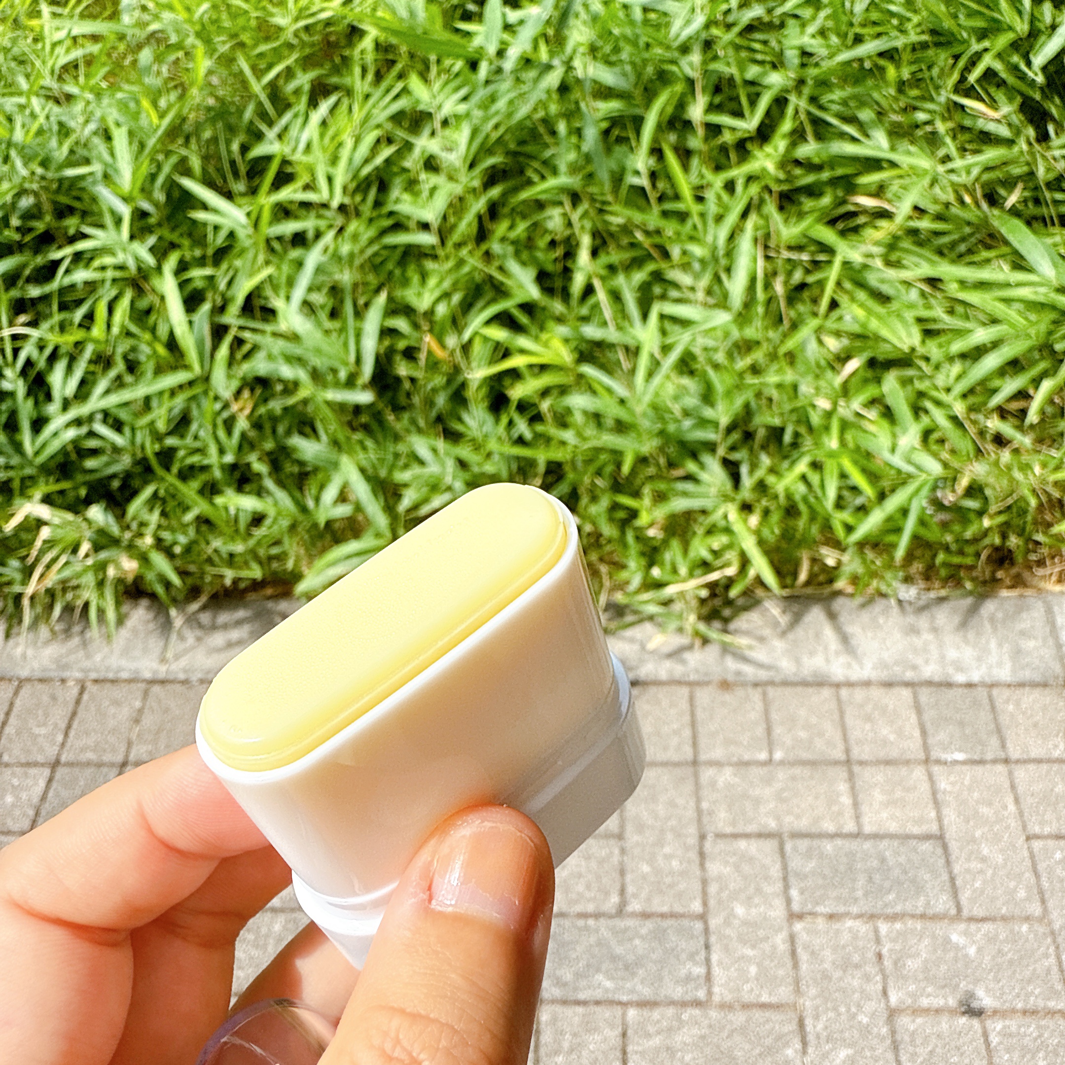 センシティブポケットサンスティック/SAM'U/日焼け止めスティックを使ったクチコミ（3枚目）
