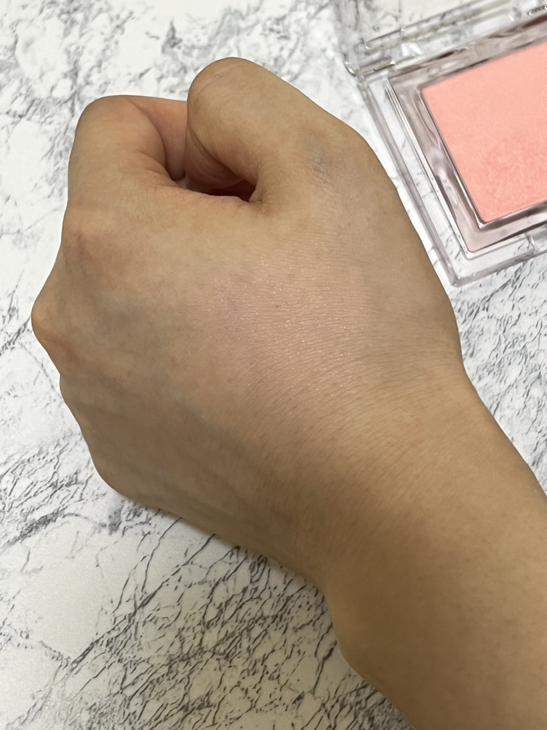 ハイライター Peach Quartz/Glint/パウダーハイライトを使ったクチコミ（2枚目）