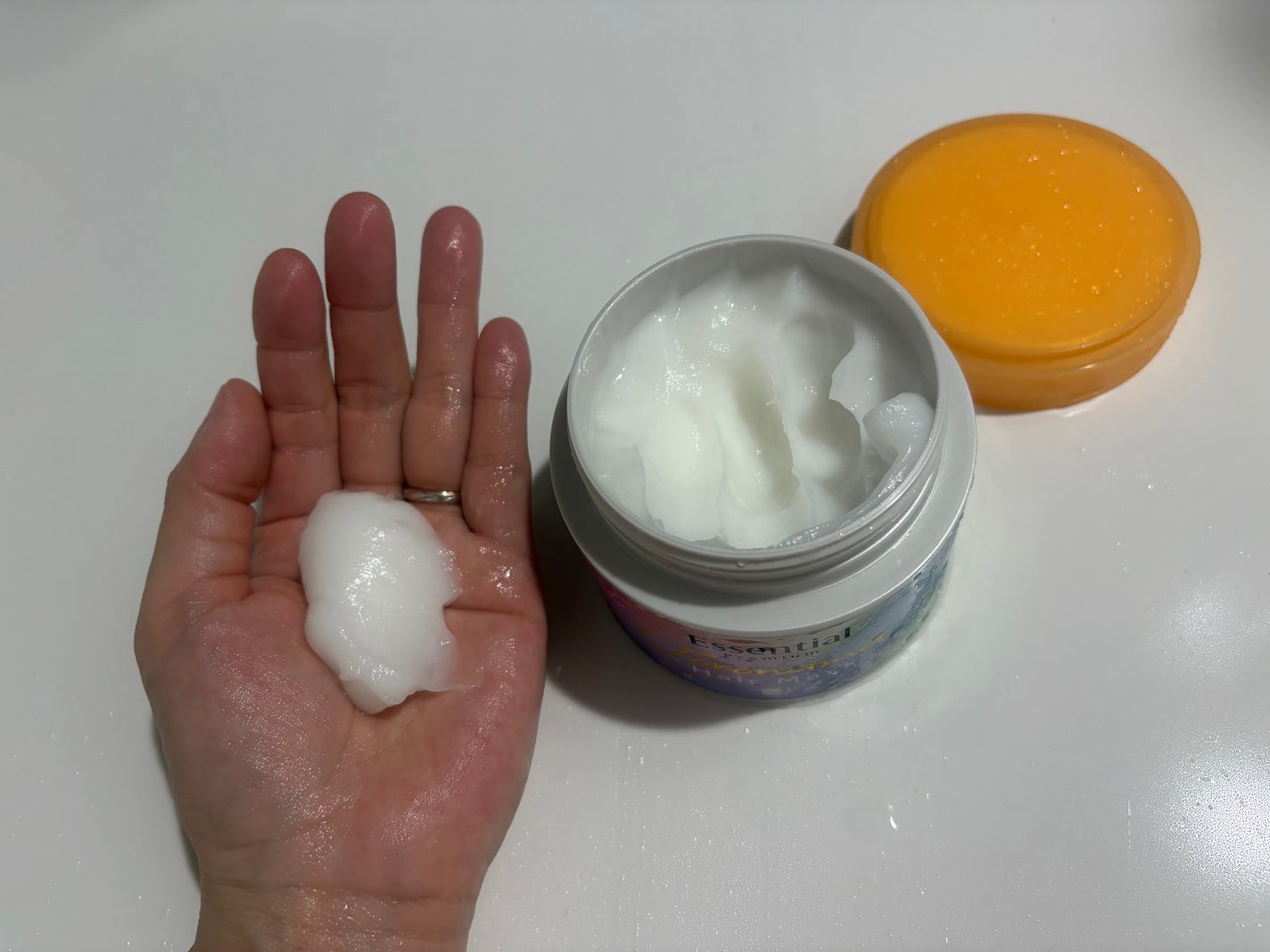 エッセンシャルプレミアム とろ生ヘアマスク/エッセンシャル/ヘアマスク・ヘアパックを使ったクチコミ(3枚目)