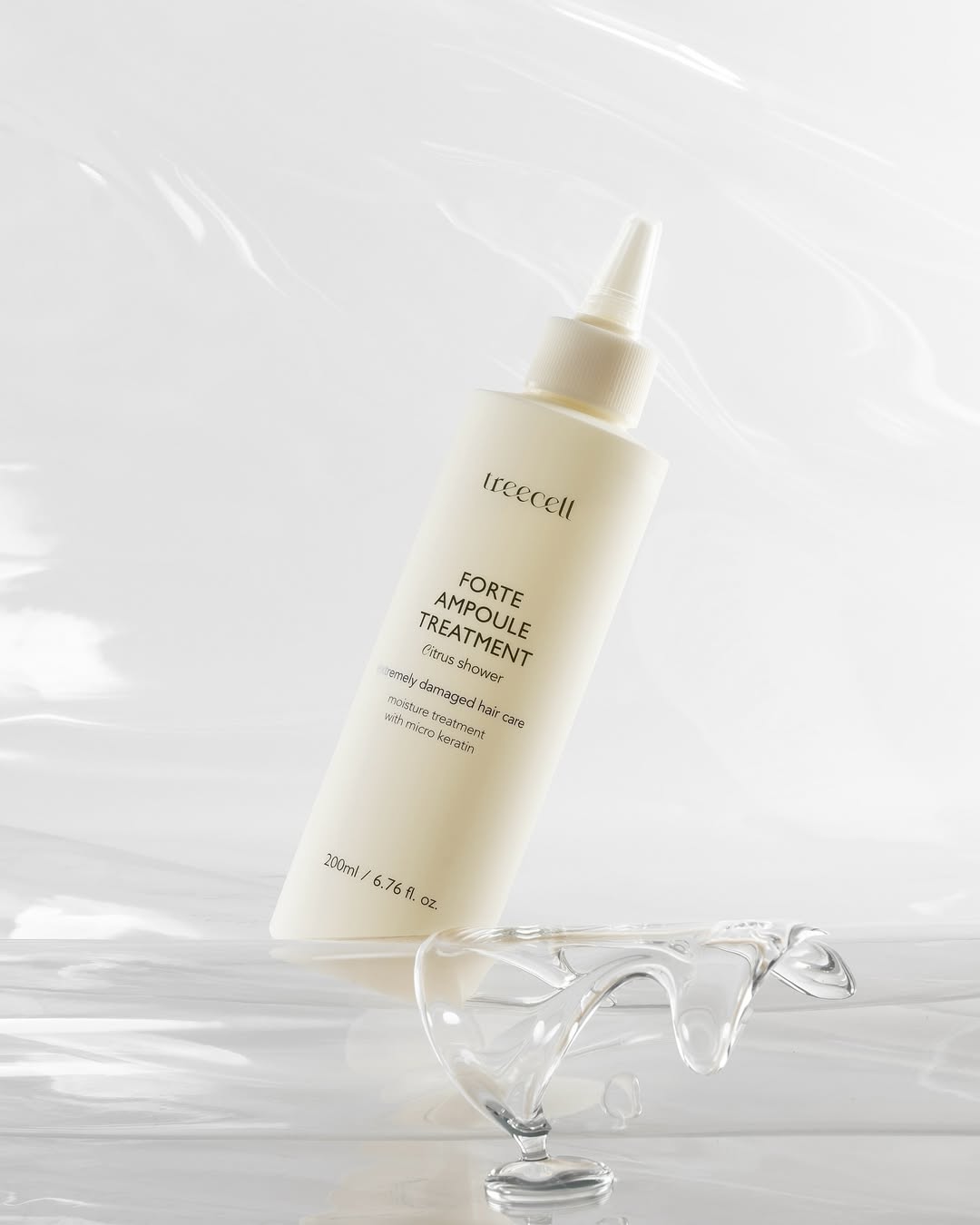 【7回まずは試してほしい、サロン級トリートメント✨】

繰り返しのヘアカラーや乾燥して傷んだ
髪の限界ダメージにはこれ！

95%濃密アンプルトリートメントの
『フォルテ アンプル トリートメント』🤍

☑️プロ級の集中補修！"切れ毛・パ