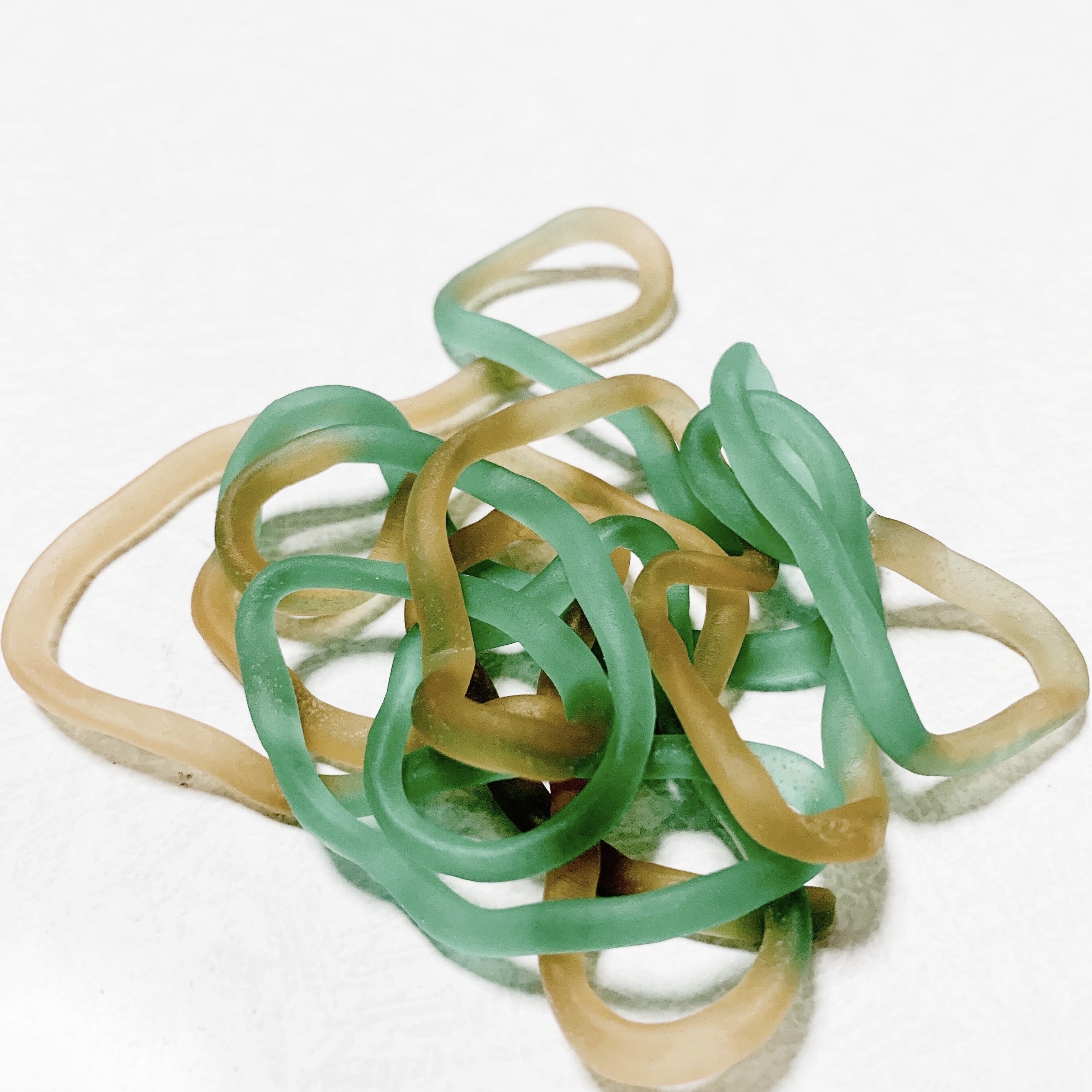 ながいなが〜いつなひきグミ　コーラ・ソーダ風味/DAISO/その他食品を使ったクチコミ（3枚目）