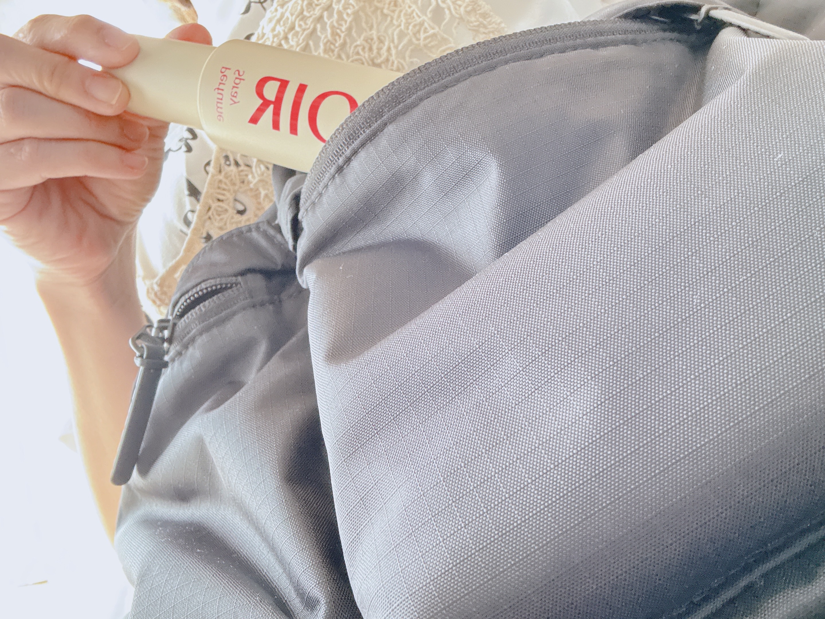 パフュームスプレー ホワイトムスク＆アンバー/LAVOIR/香水(その他)を使ったクチコミ（3枚目）