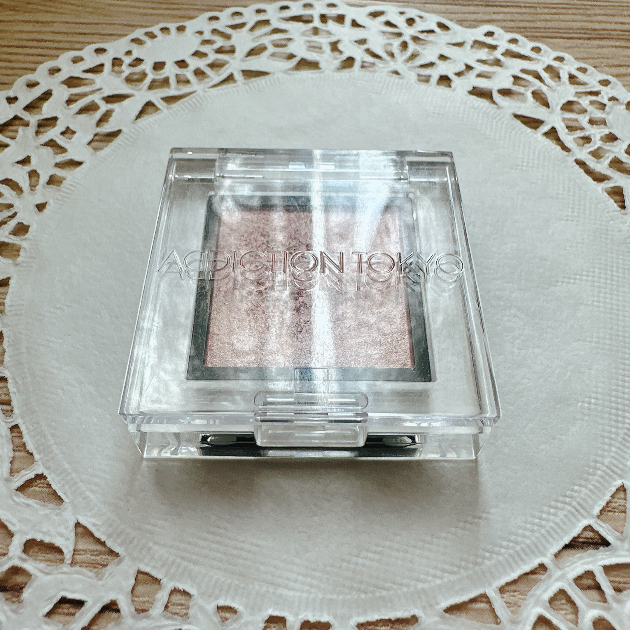 アディクション ザ アイシャドウ パール/ADDICTION/単色アイシャドウを使ったクチコミ（2枚目）