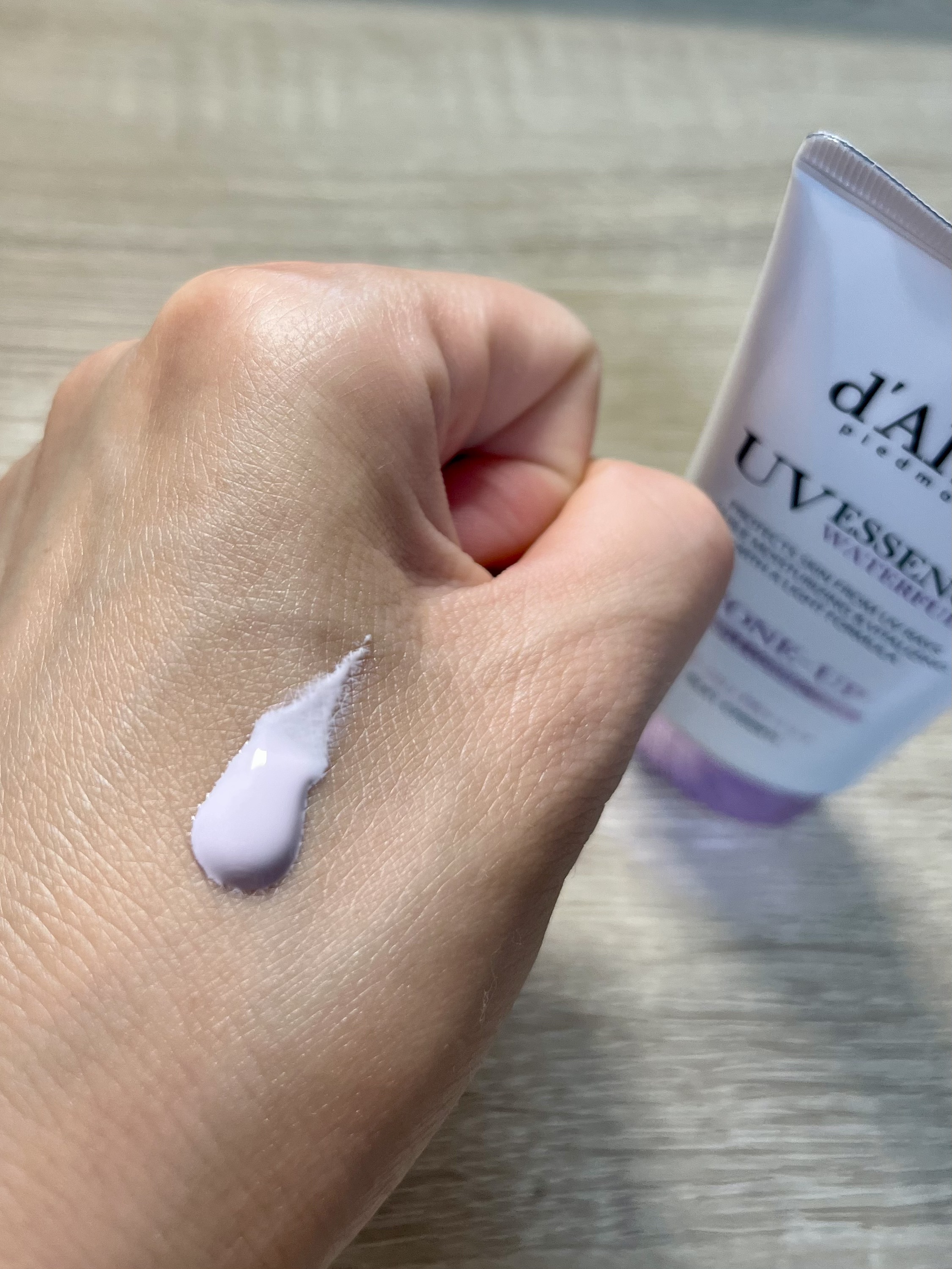 ダルバ ウォータフル トーンアップ サンクリーム(パープル)/ダルバ/日焼け止めクリームを使ったクチコミ（1枚目）