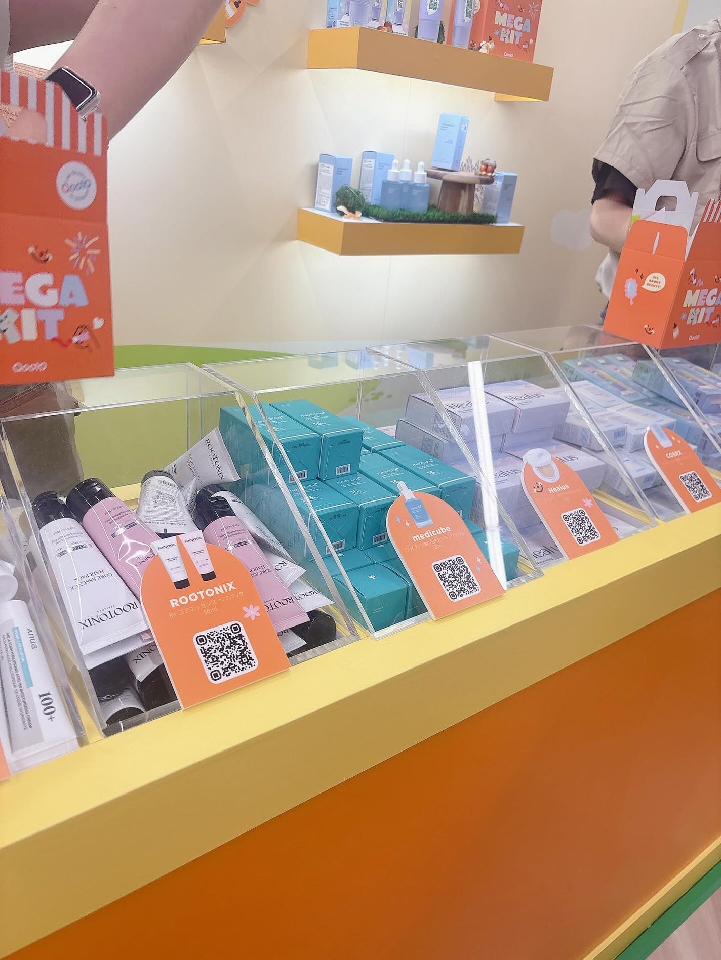 ブリージンググロークッション/Healus/クッションファンデーションを使ったクチコミ(9枚目)