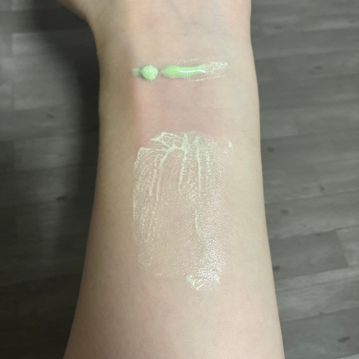 マーメイドスキンジェルUV/キャンメイク/日焼け止めジェルを使ったクチコミ(2枚目)