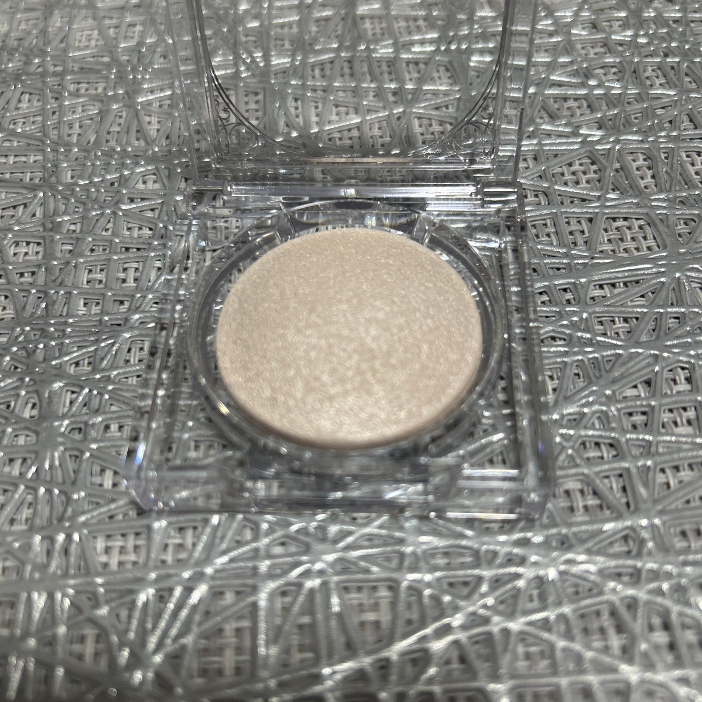 ケイト デザイニングアイブロウ3D/KATE/パウダーアイブロウを使ったクチコミ(4枚目)