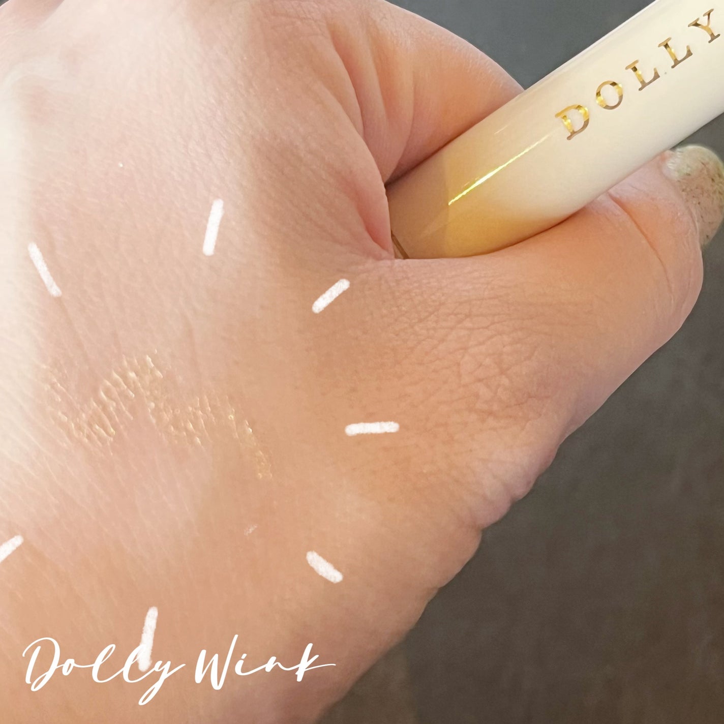 スティックラメシャドウ/ドーリーウインク/スティックアイシャドウを使ったクチコミ(3枚目)