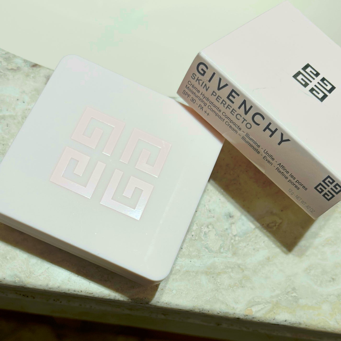 スキン PFCT コンパクト クリーム N/GIVENCHY/化粧下地を使ったクチコミ(10枚目)